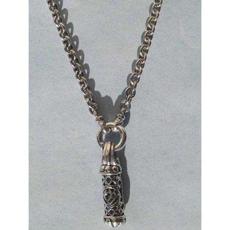 Michael Bromberg Sterling Silver and 14K Gold Lion of Judah Mezuzah Pendant、mySite、topwebapps