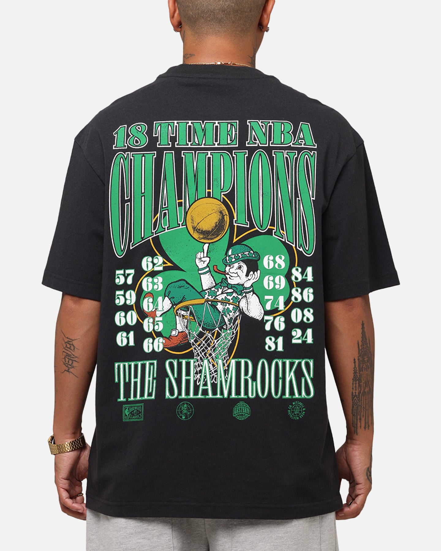 Mitchell & Ness Boston Celtics 18-Time NBA Champions T-Shirt Faded Black、mySite、zt4zffjzw