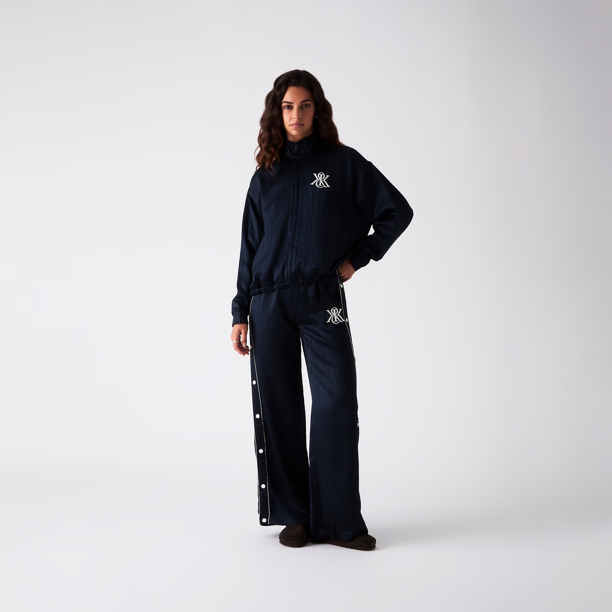 {product_title} - {shop_name}