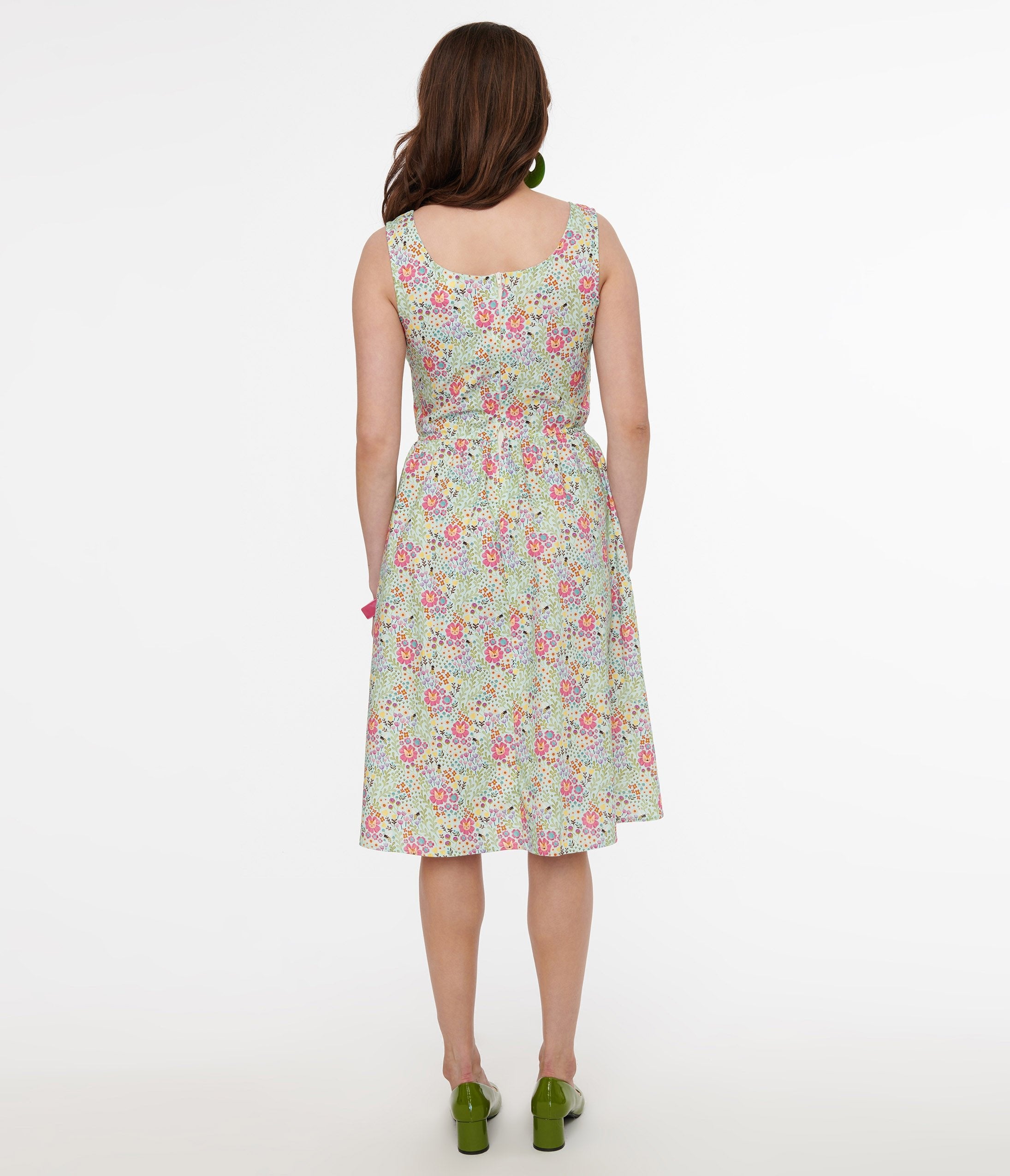 {product_title} - {shop_name}