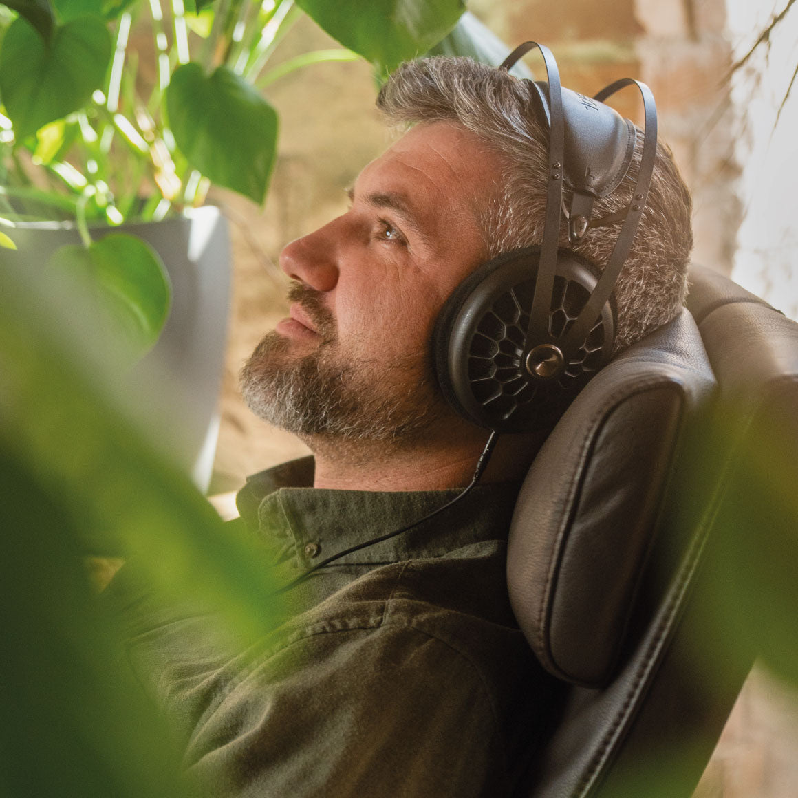  Meze - 105 AER、mySite、merchandisen