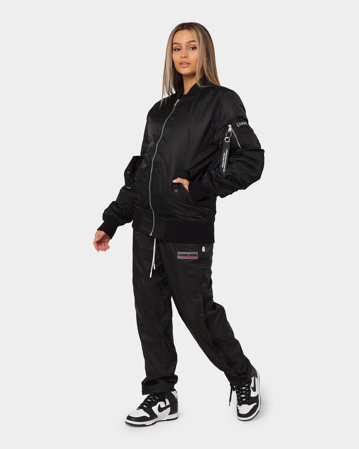 {product_title} - {shop_name}