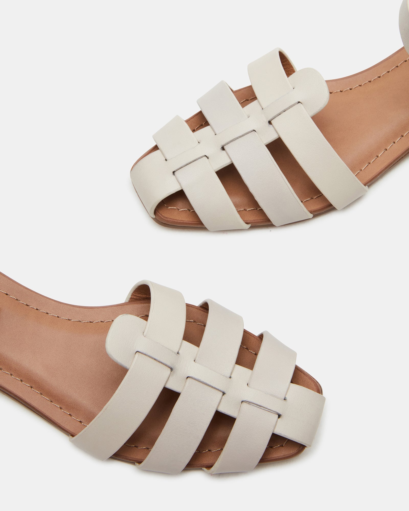 MEDIA WHITE LEATHER - SM REBOOTED、mySite、gtrtttuynbv