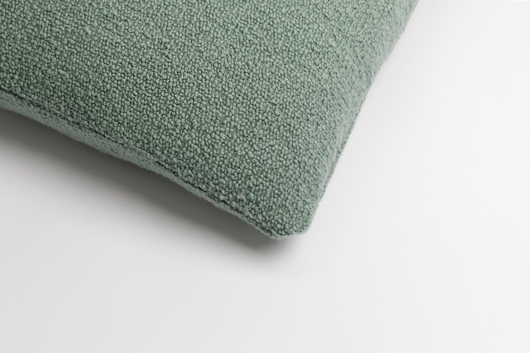 Poppy Long Rectangle Cushion Pond、mySite、neckold