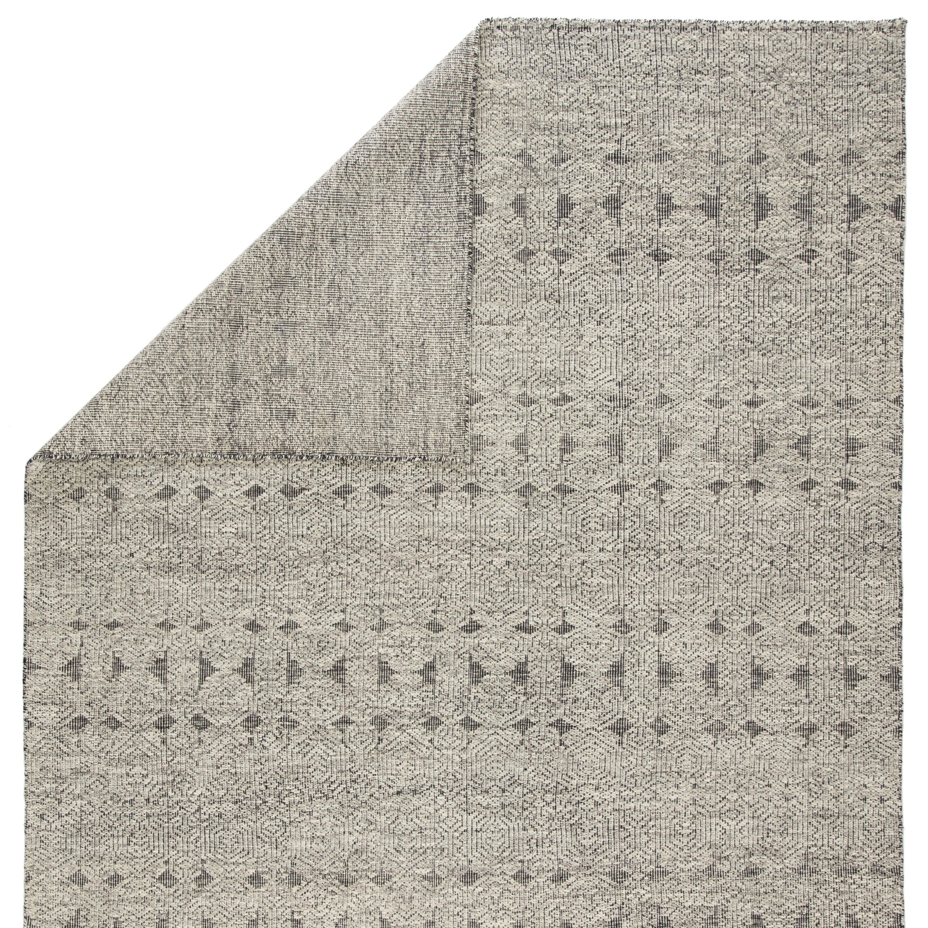 Abelle Hand-Knotted Tribal Gray Black Area Rug、mySite、gigharbornorthrealestate