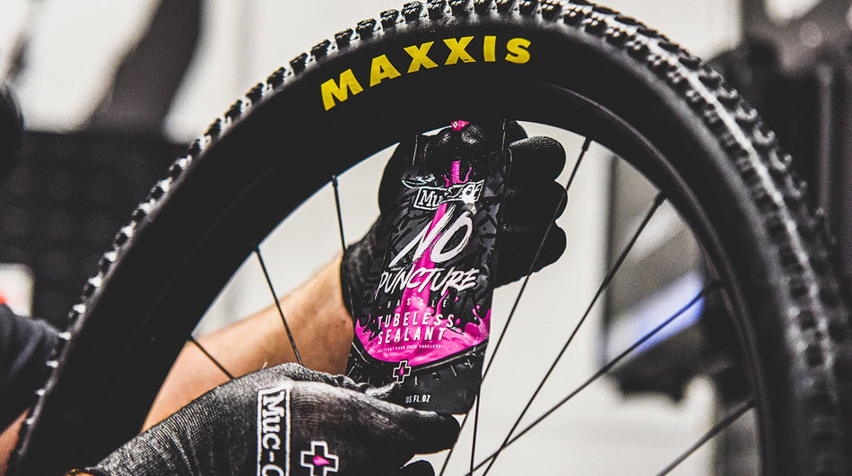 Muc-Off Tubeless Sealant | Tubeless Tyre Sealant | Muc-Off USA