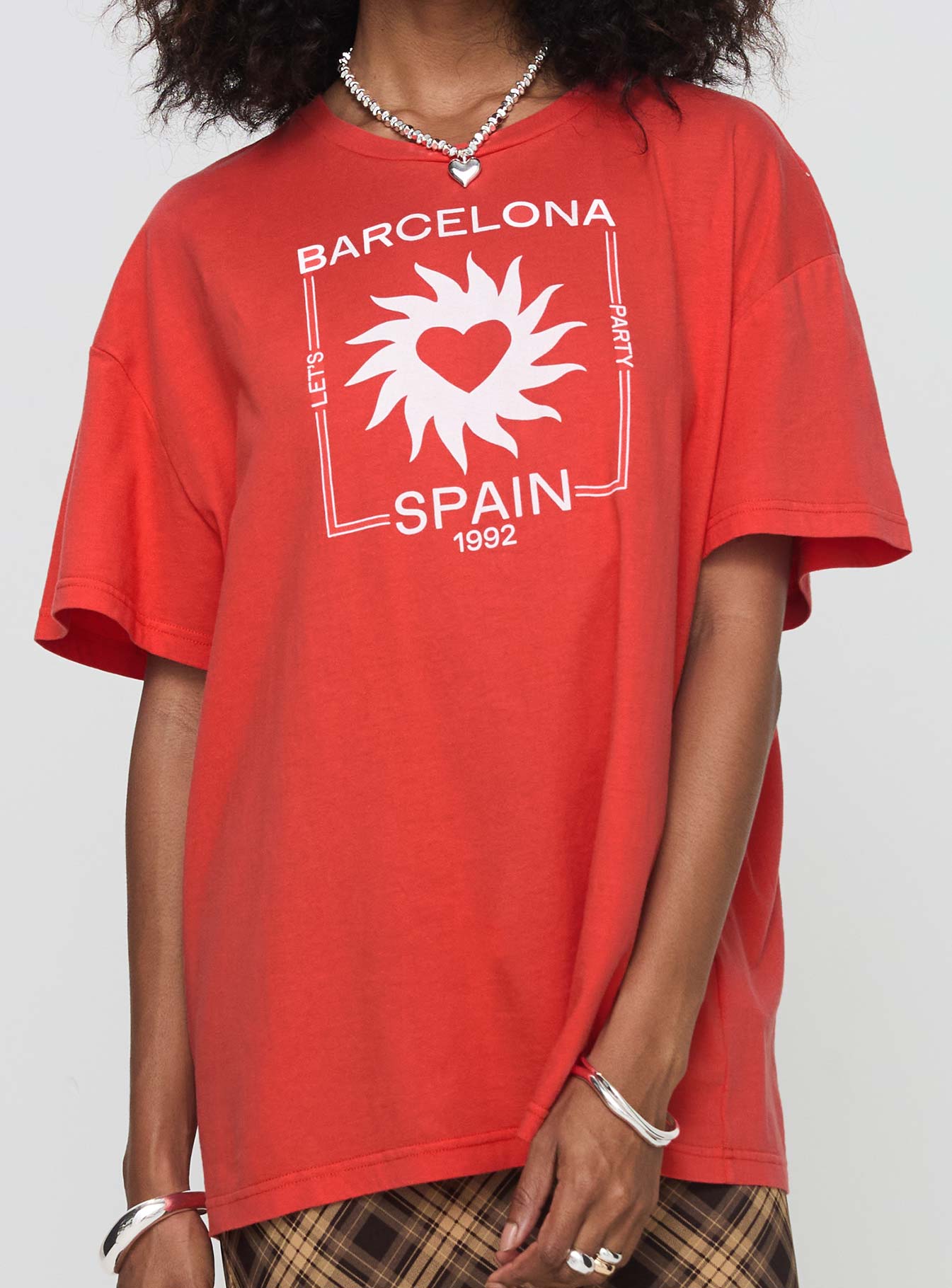 Party In Barcelona Oversized Tee Red、mySite、solidvoid