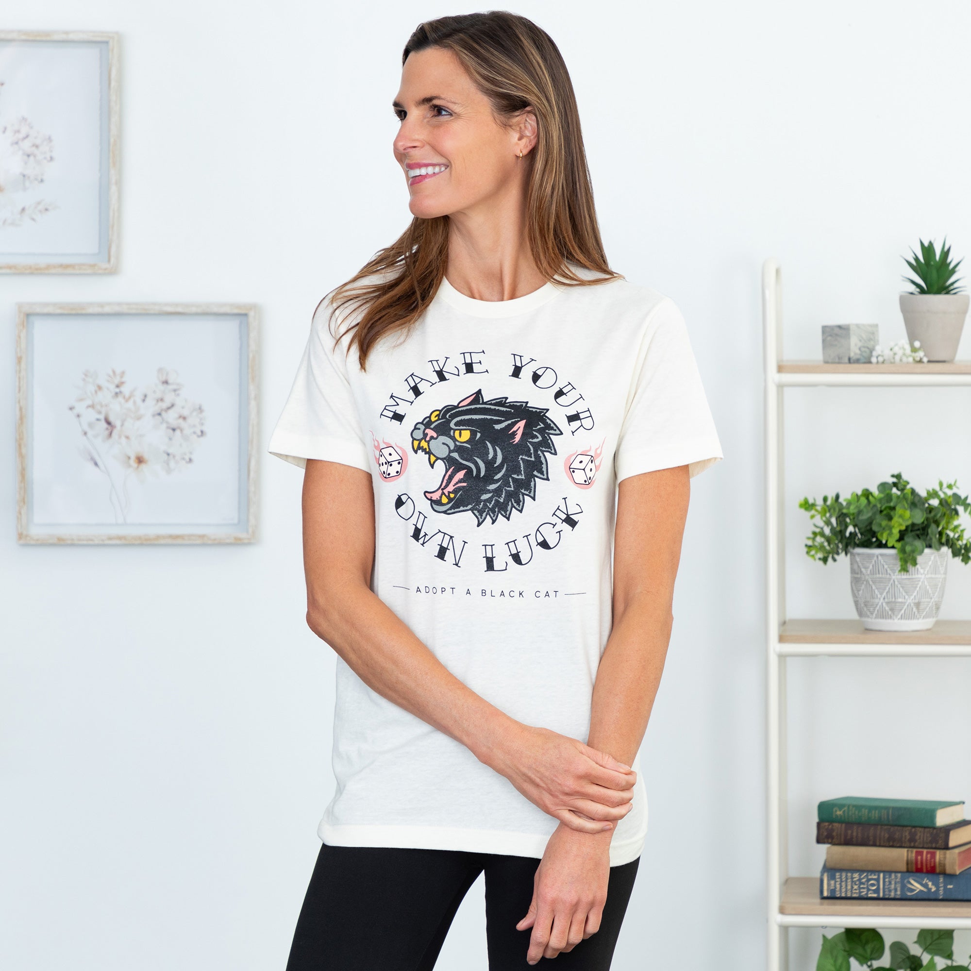 Lucky Black Cat T-Shirt、mySite、camillekostekn