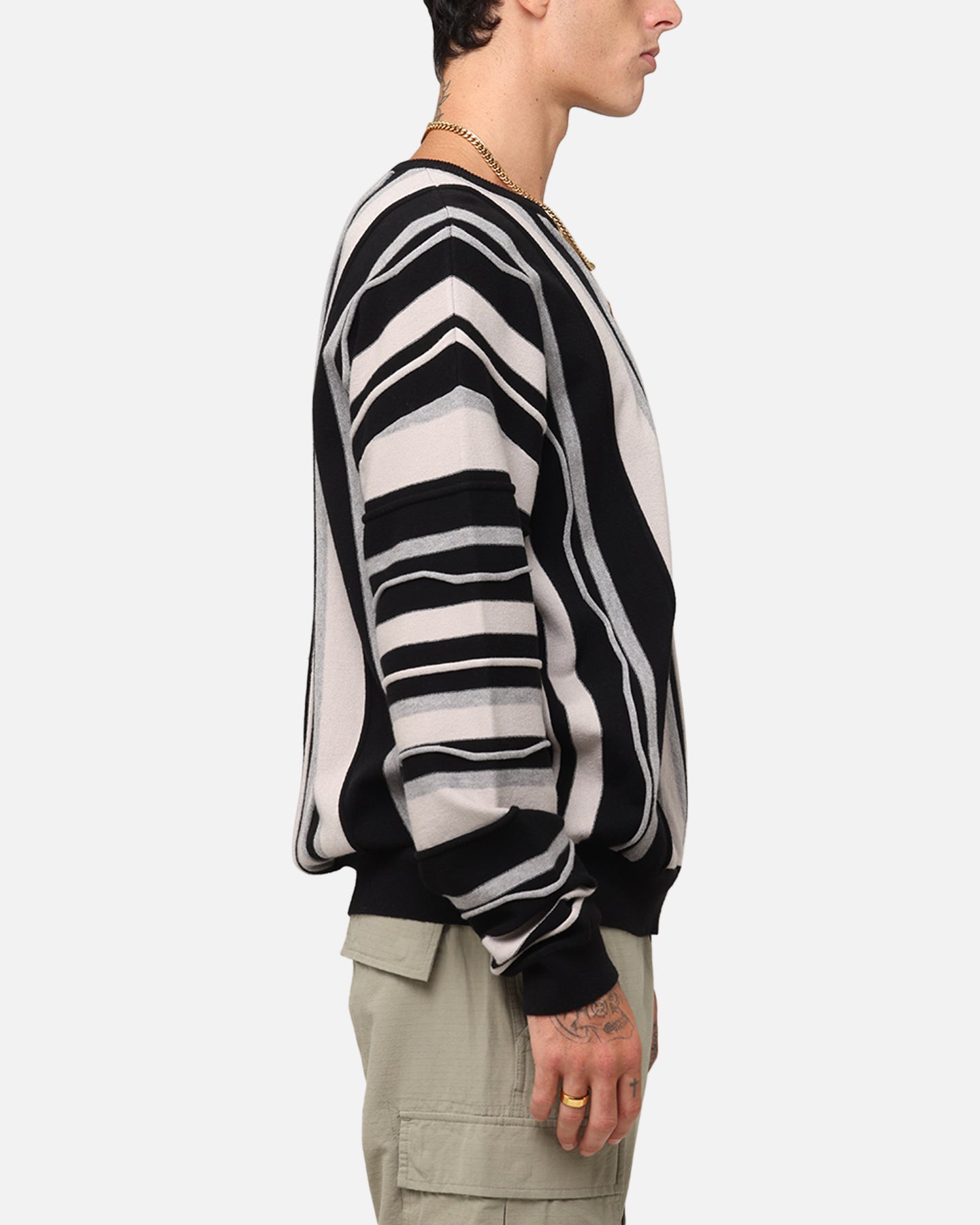 {product_title} - {shop_name}