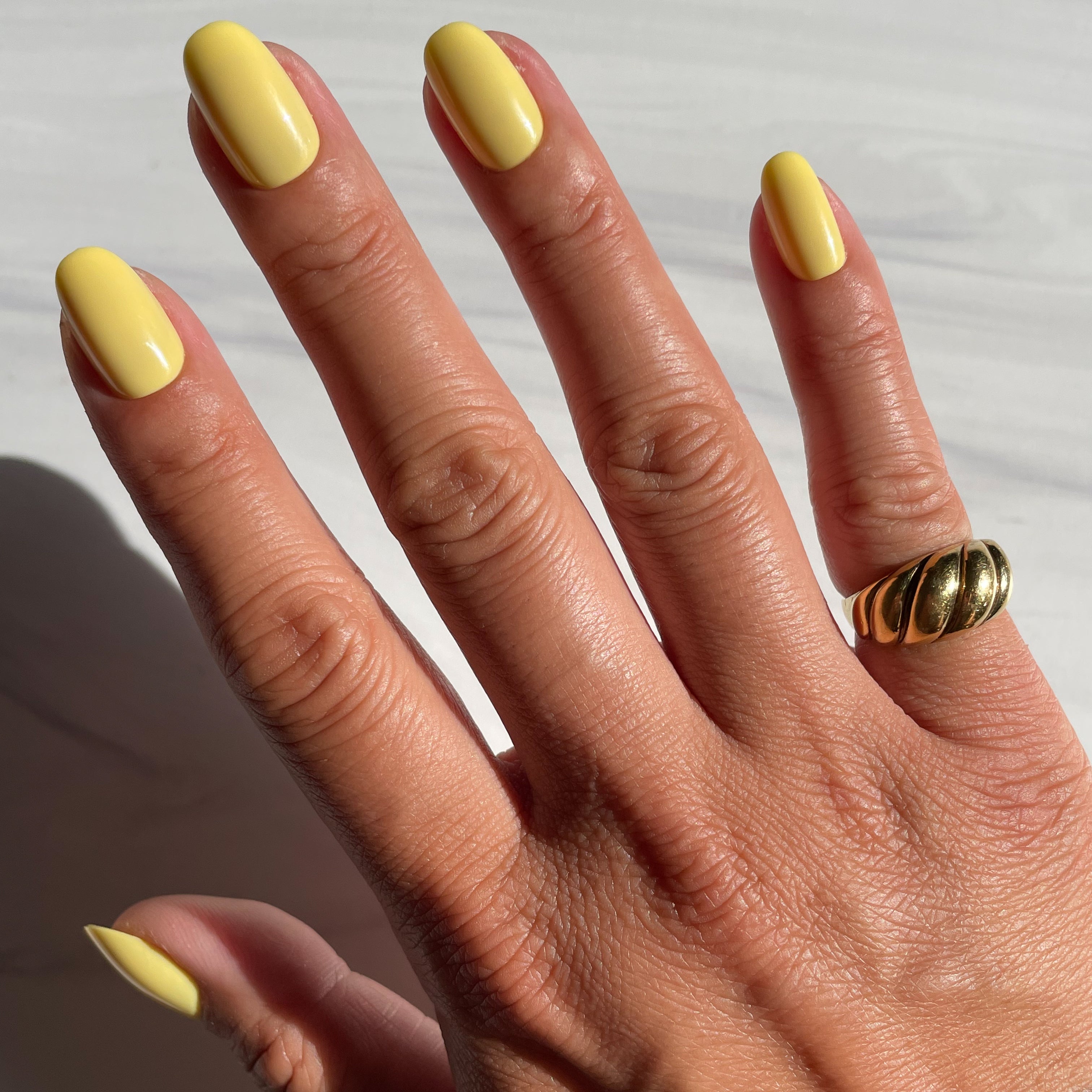 Bright & Focused | Round | Short、mySite、solidvoid