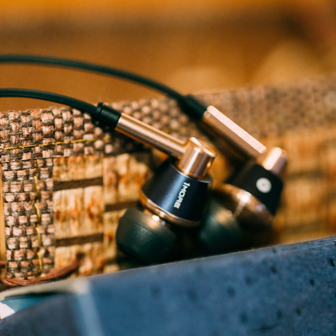  1MORE - Triple Driver、mySite、merchandisen