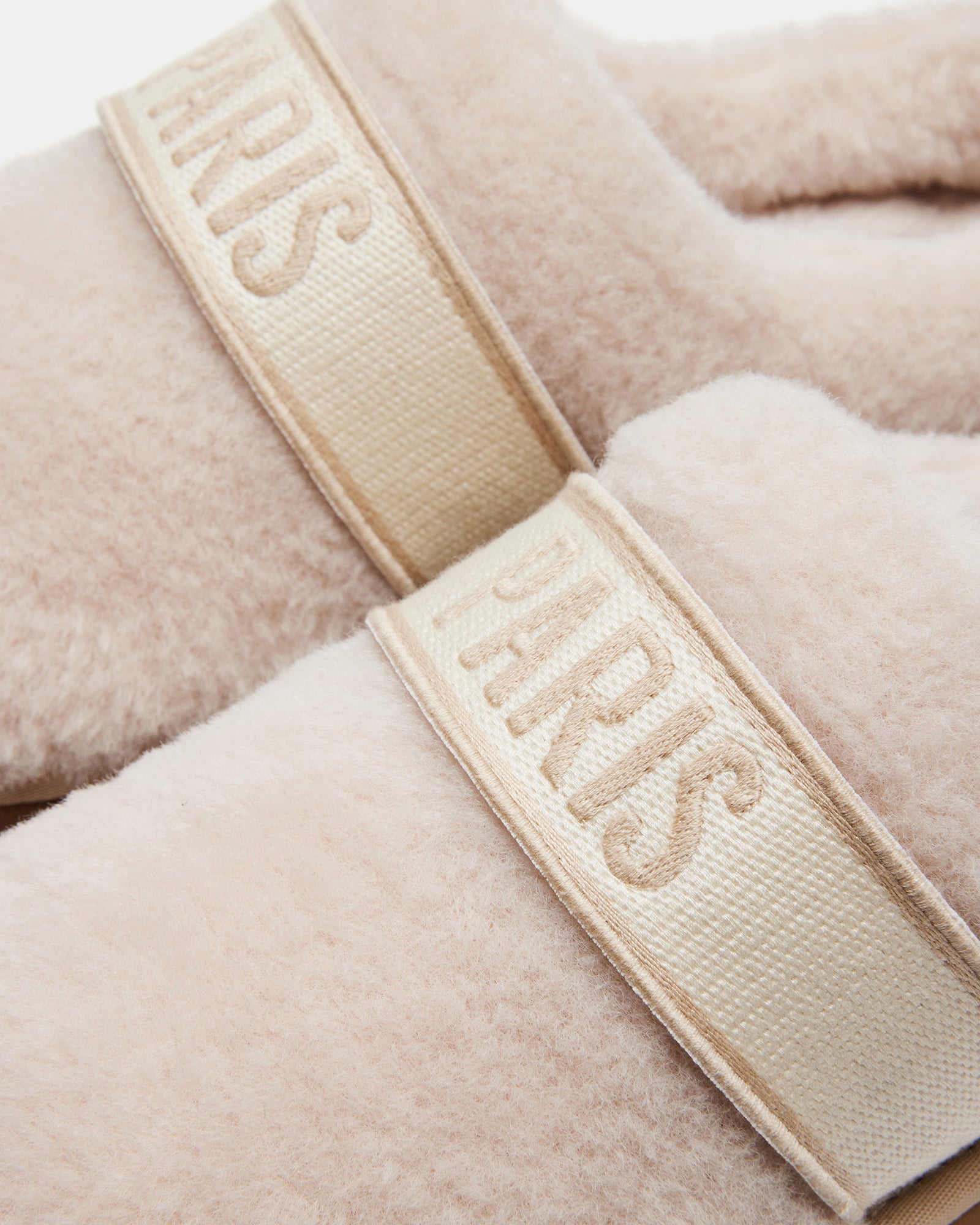 CAMMI WHITE、mySite、gtrtttuynbv