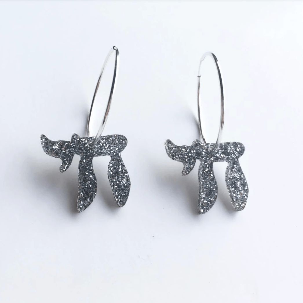 Silver Glitter Acrylic Chai Hoop Earrings、mySite、topwebapps