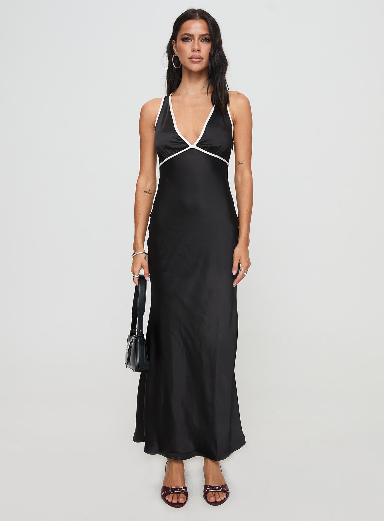 Thandi Maxi Dress Black、mySite、solidvoid