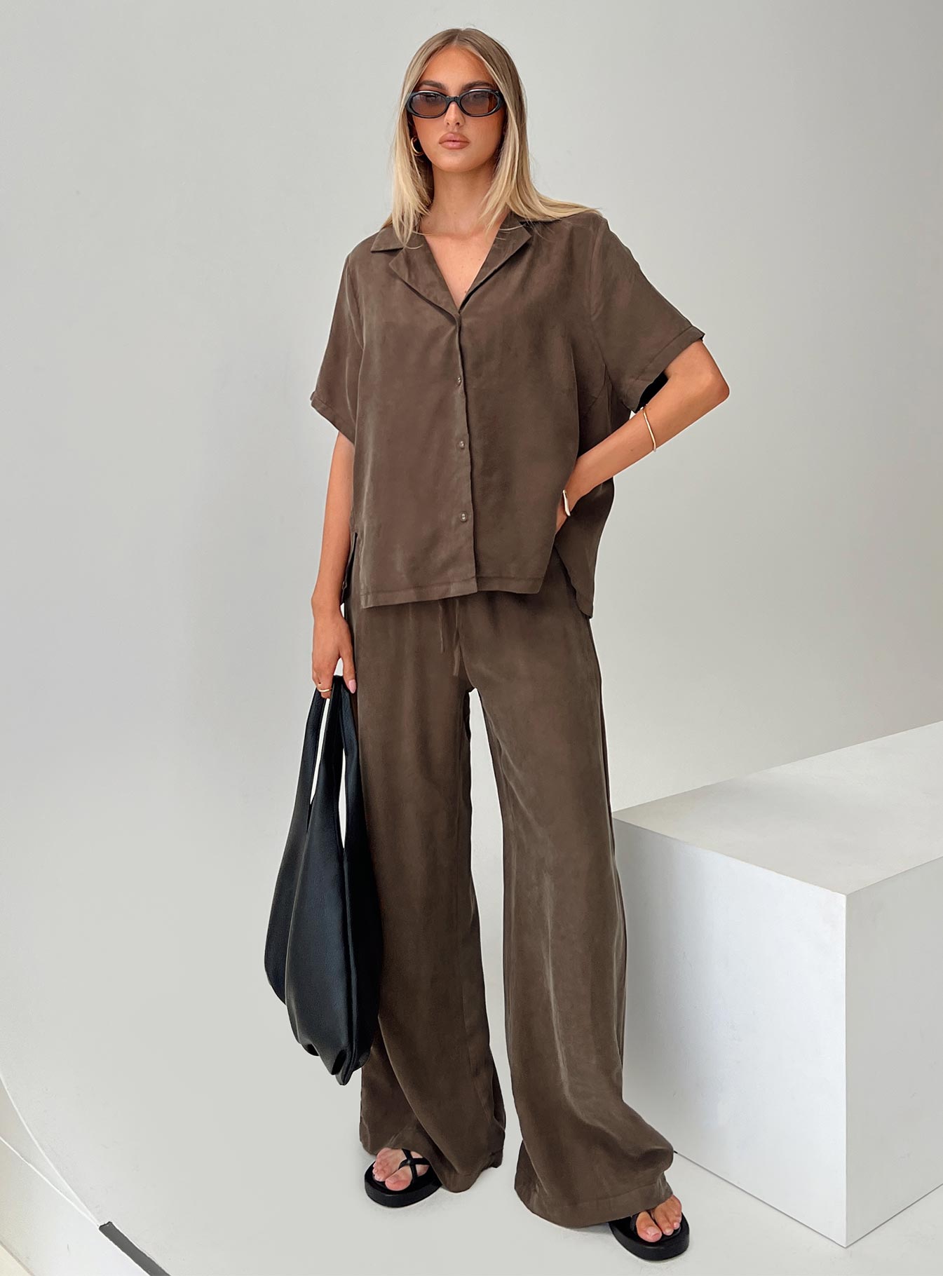 Mahlab Pants Chocoloate、mySite、solidvoid