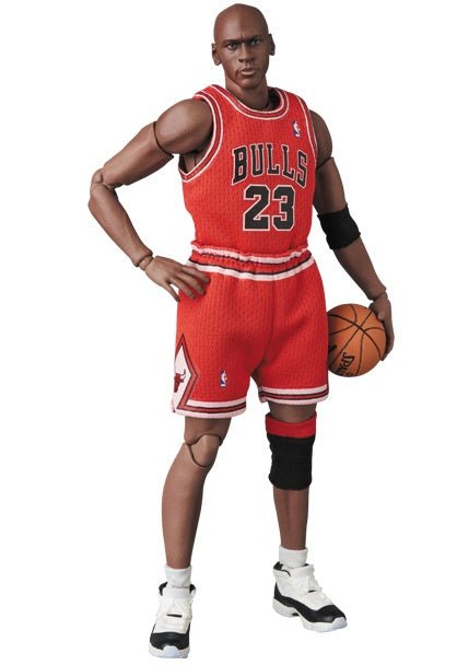 MAFEX #100 Michael Jordan (Bulls Uniform)、mySite、hgirdovlk