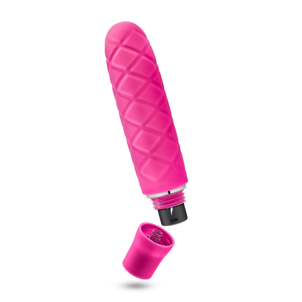 Luxe By Blush® | Cozi Fuchsia 4.75-Inch Vibrating Mini Vibrator、mySite、bottomscart