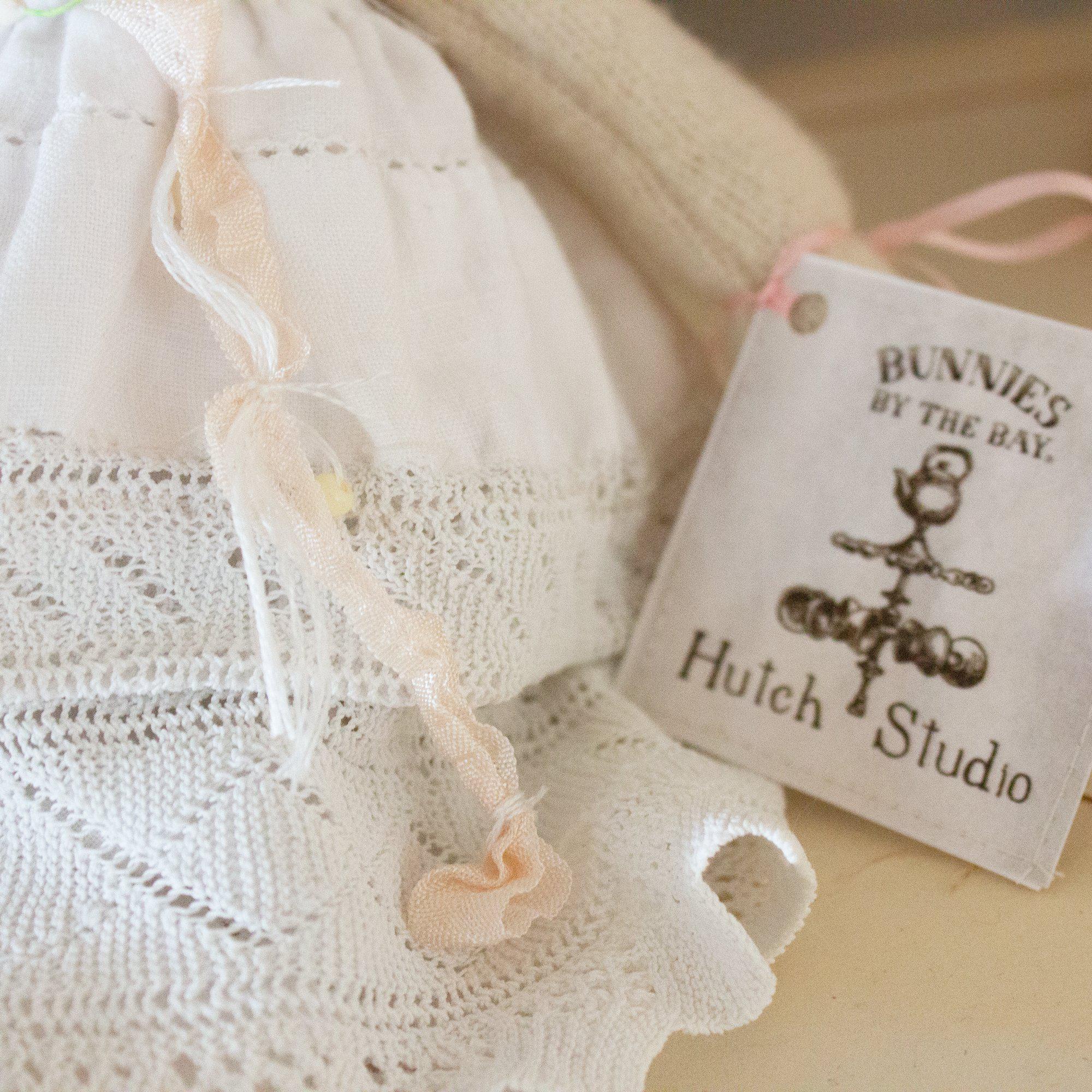 RETIRED - Hutch Studio - Little Pearl - One Of A Kind Cashmere Bunny、mySite、g9winljtr