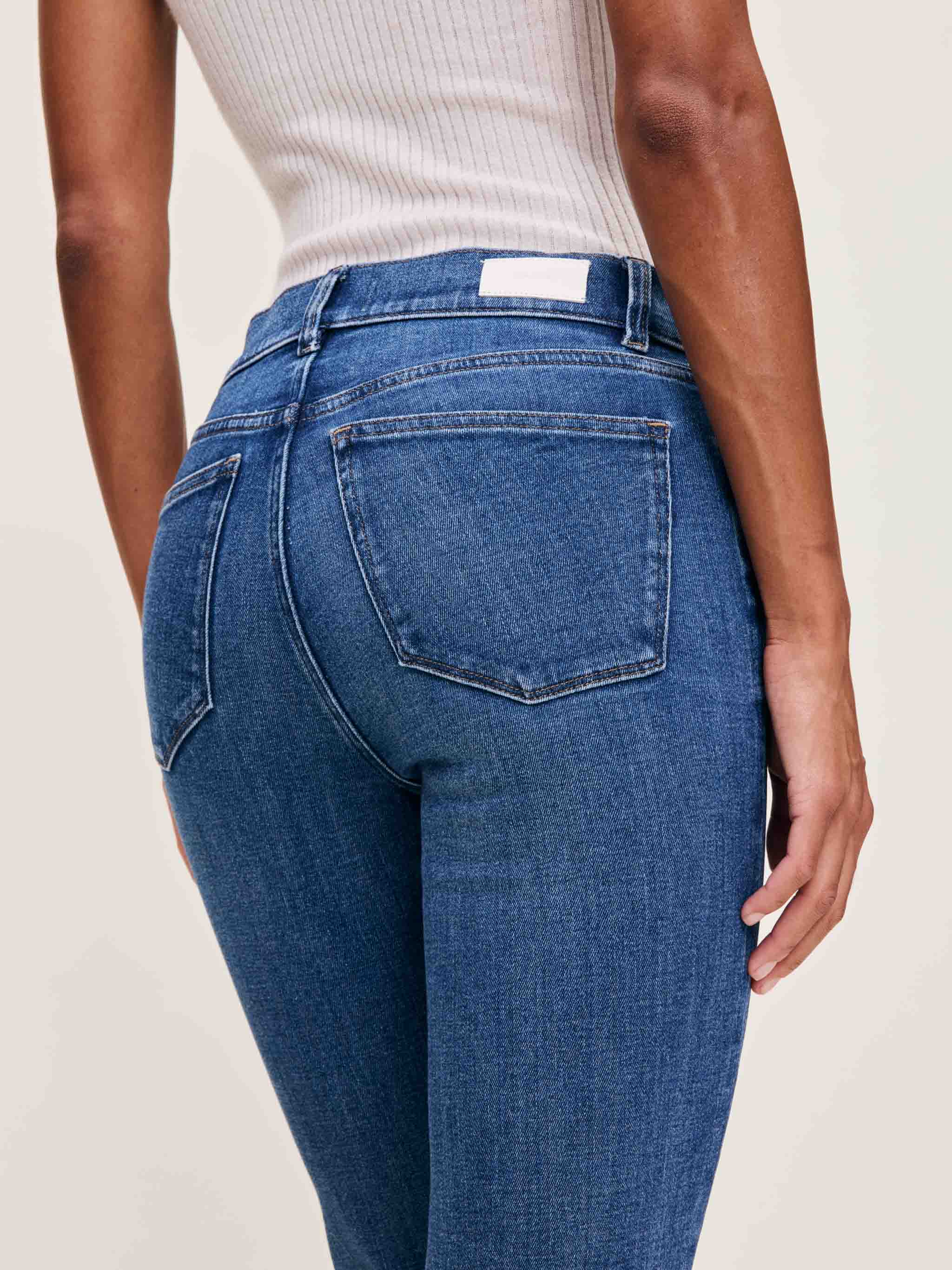 DL1961 Mara Straight: Mid Rise Instasculpt Ankle, Palm Springs、mySite、noshort