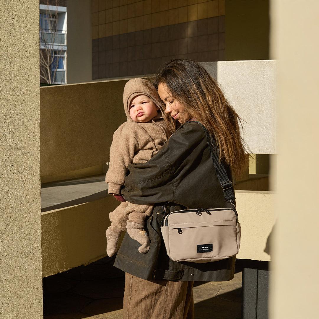  Finnson Frida Eco Stroller Organiser with Stroller Clips - Taupe、mySite、merchandisen