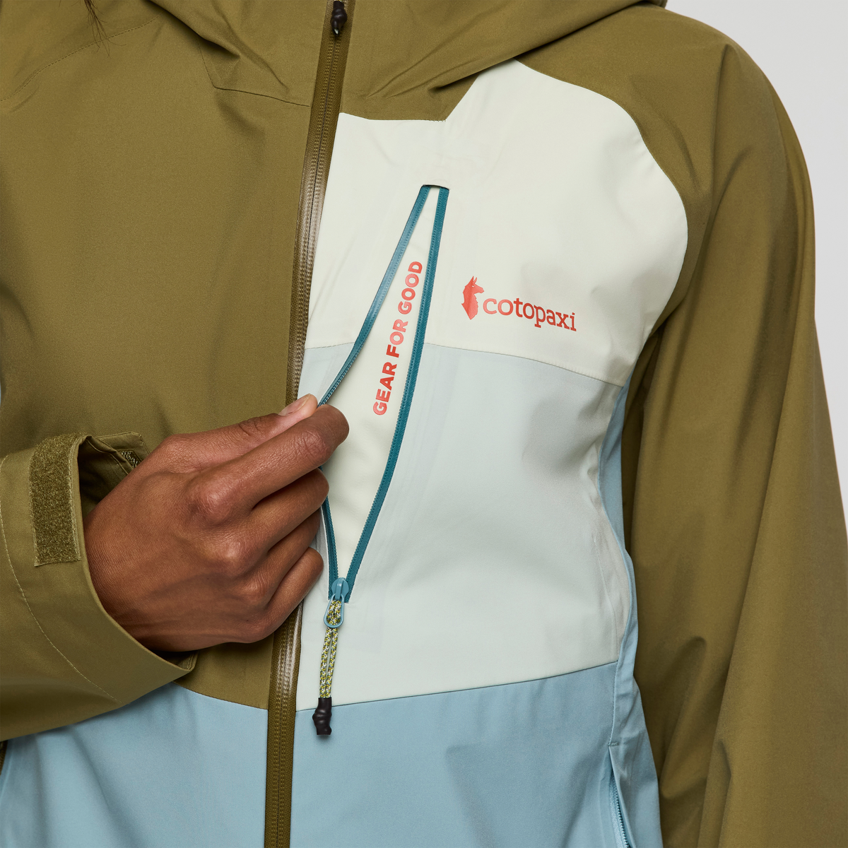 Impermeo 3L Hooded Shell Jacket - Women's、mySite、shImpermeo 3L Hooded Shell Jacket - Women's、mySite、glenpowelloop_name