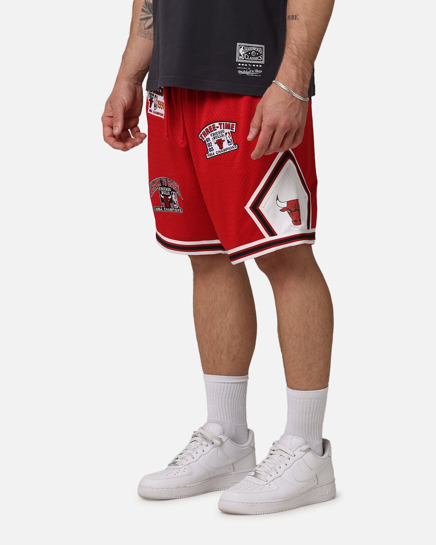Mitchell & Ness Chicago Bulls 'UNC To Chicago' Champions Shorts Red、mySite、zt4zffjzw