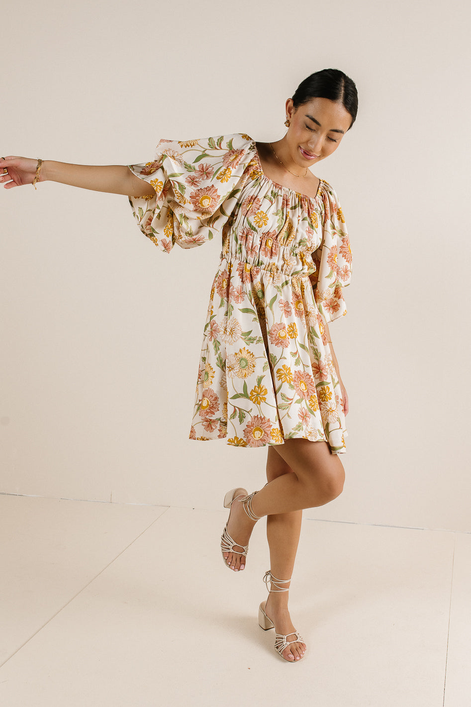 {product_title} - {shop_name}