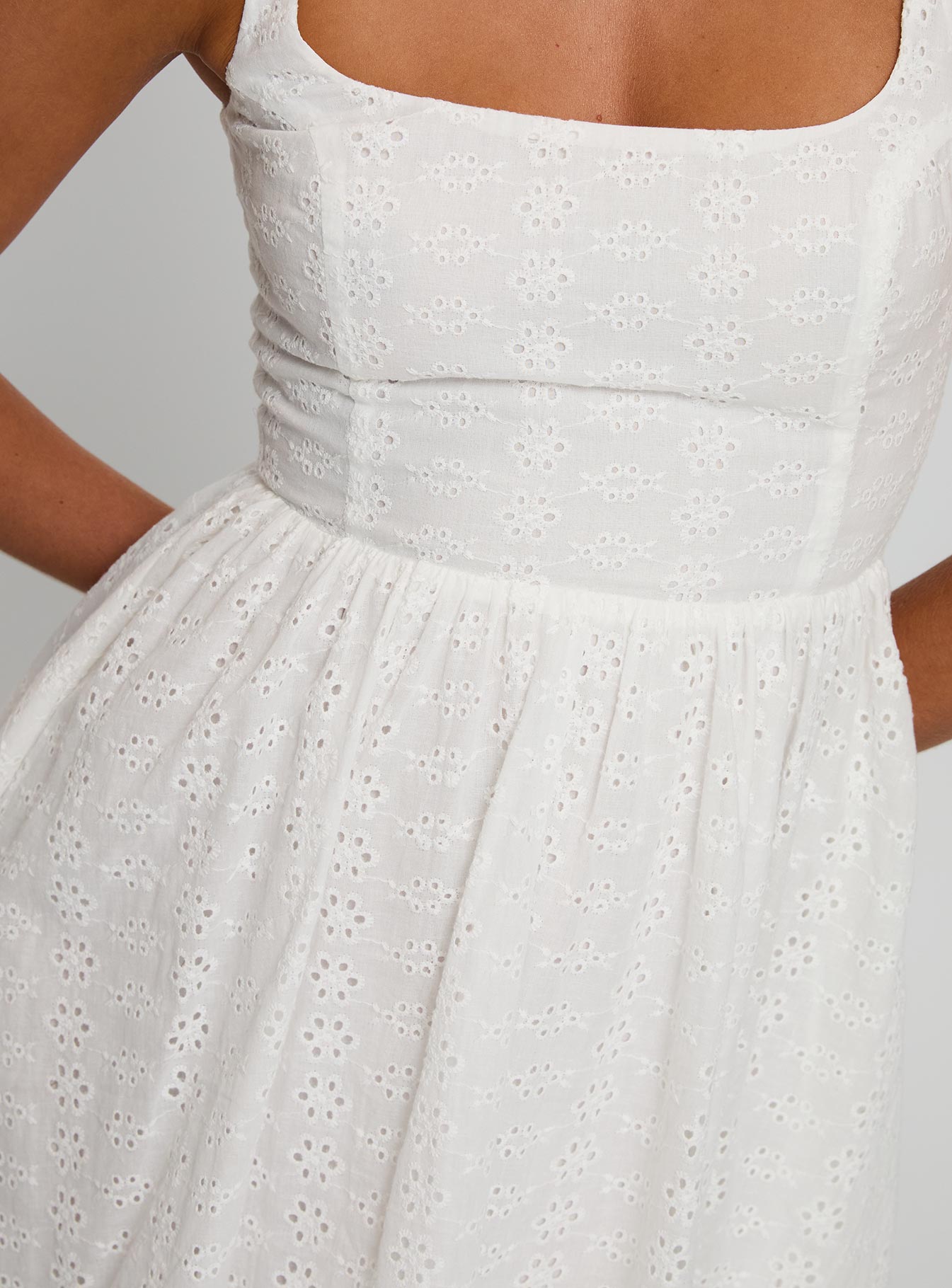 Cartmel Embroidered Mini Dress White、mySite、solidvoid