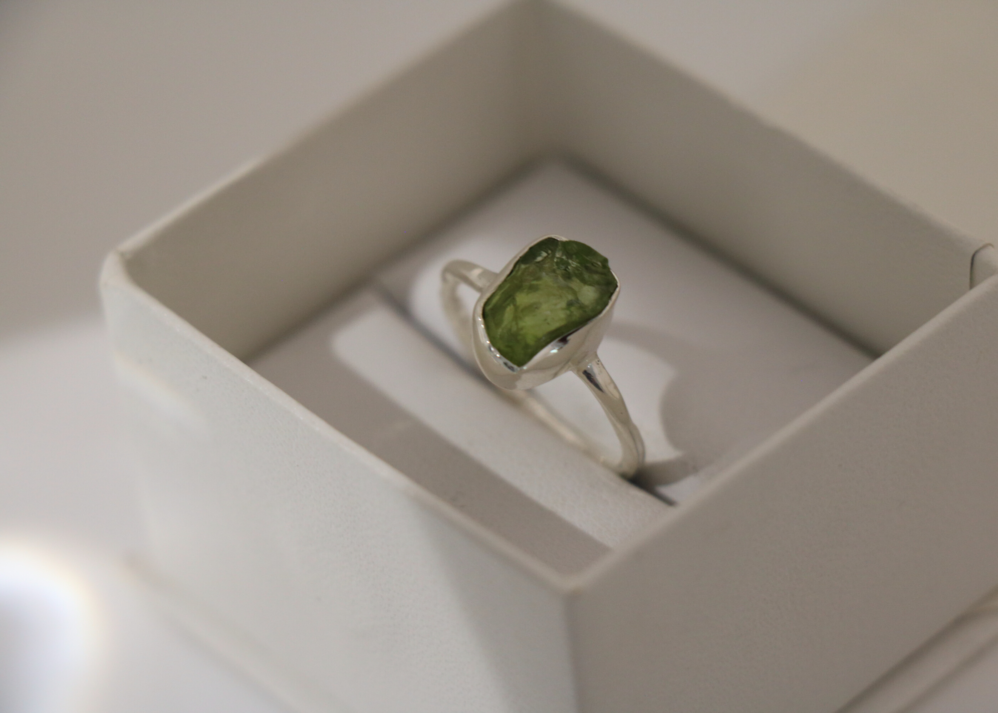 Raw Peridot Ring (Sterling Silver)、mySite、topwebapps