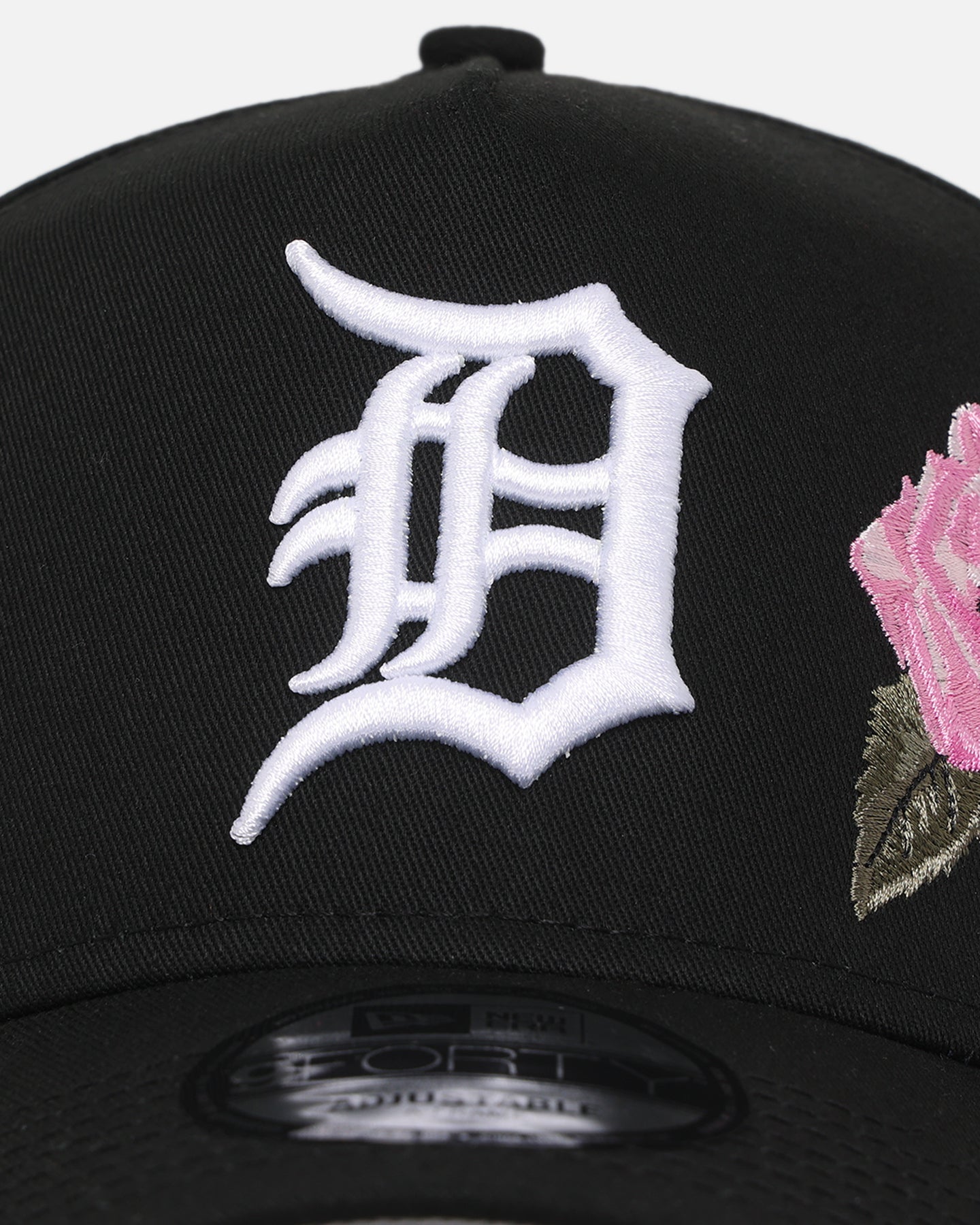 New Era Detroit Tigers 'Pink Rose Embroidery' 9FORTY A-Frame Snapback Black/Pink、mySite、zt4zffjzw