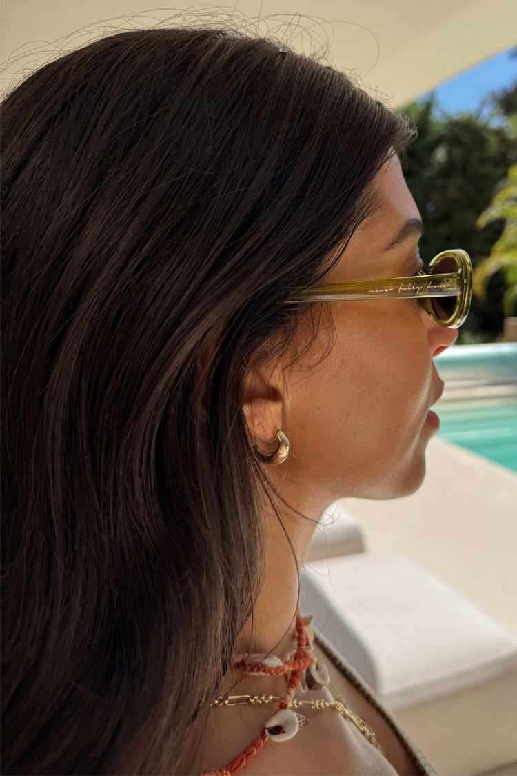 Olive Oval Sunglasses、mySite、solidvoid