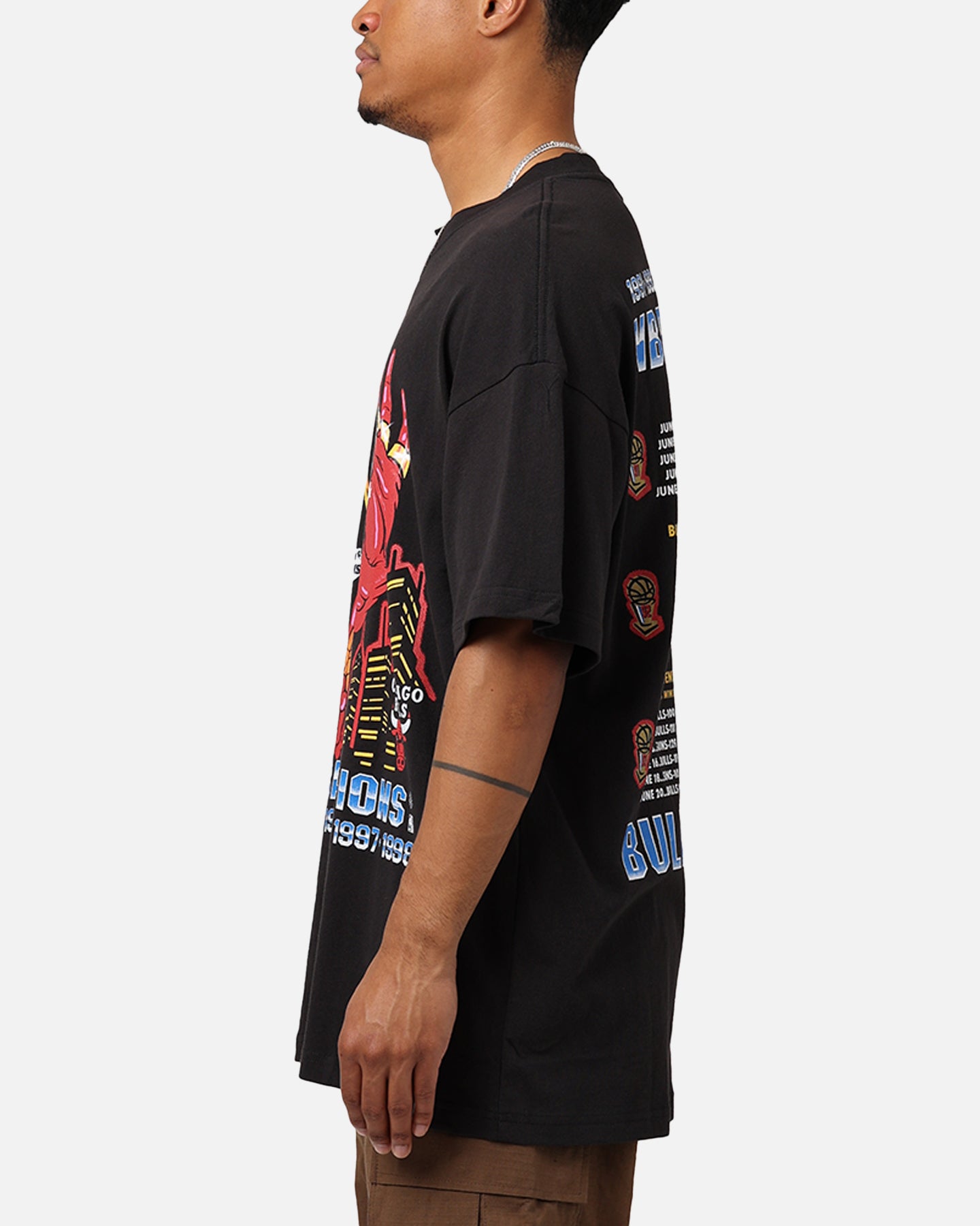 Mitchell & Ness Chicago Bulls Six Time T-Shirt Black、mySite、zt4zffjzw