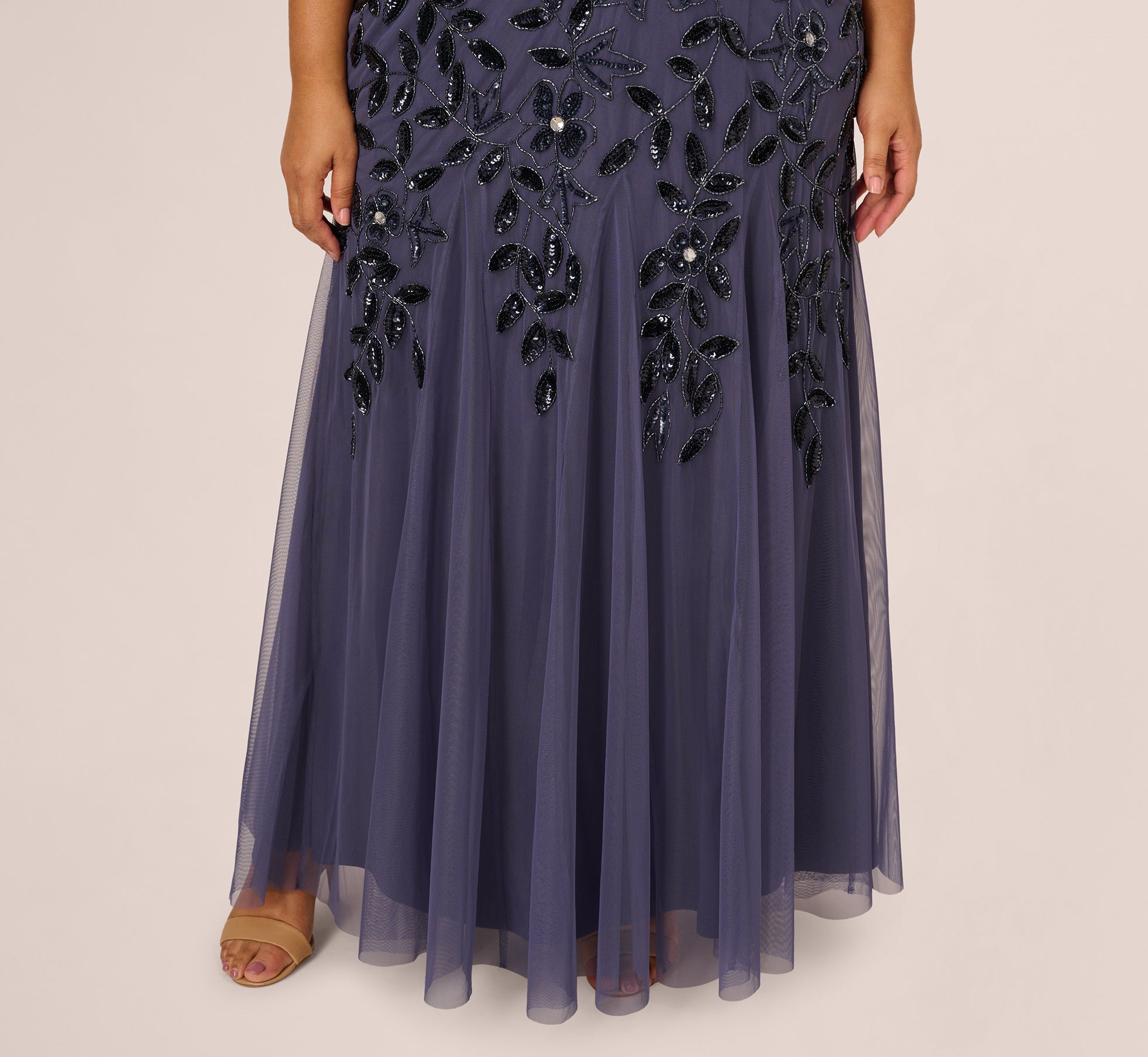 Plus Size Hand Beaded Short Sleeve Floral Godet Gown In Smoky Peri、mySite、solidvoid