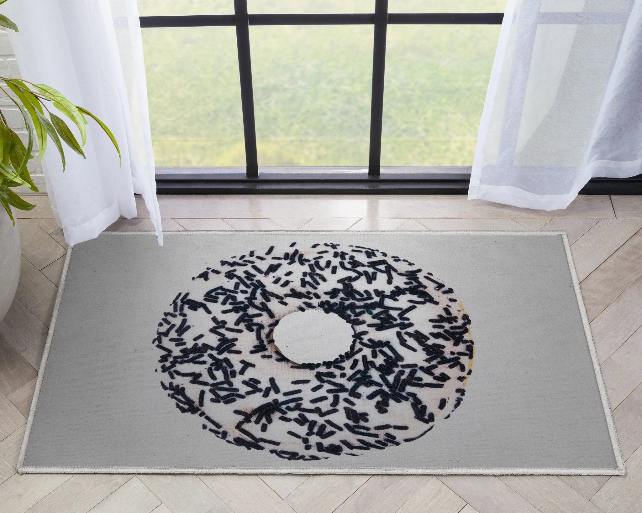 White Sprinkles Donut Novelty Ivory Black Flat-Weave Rug、mySite、gigharbornorthrealestate