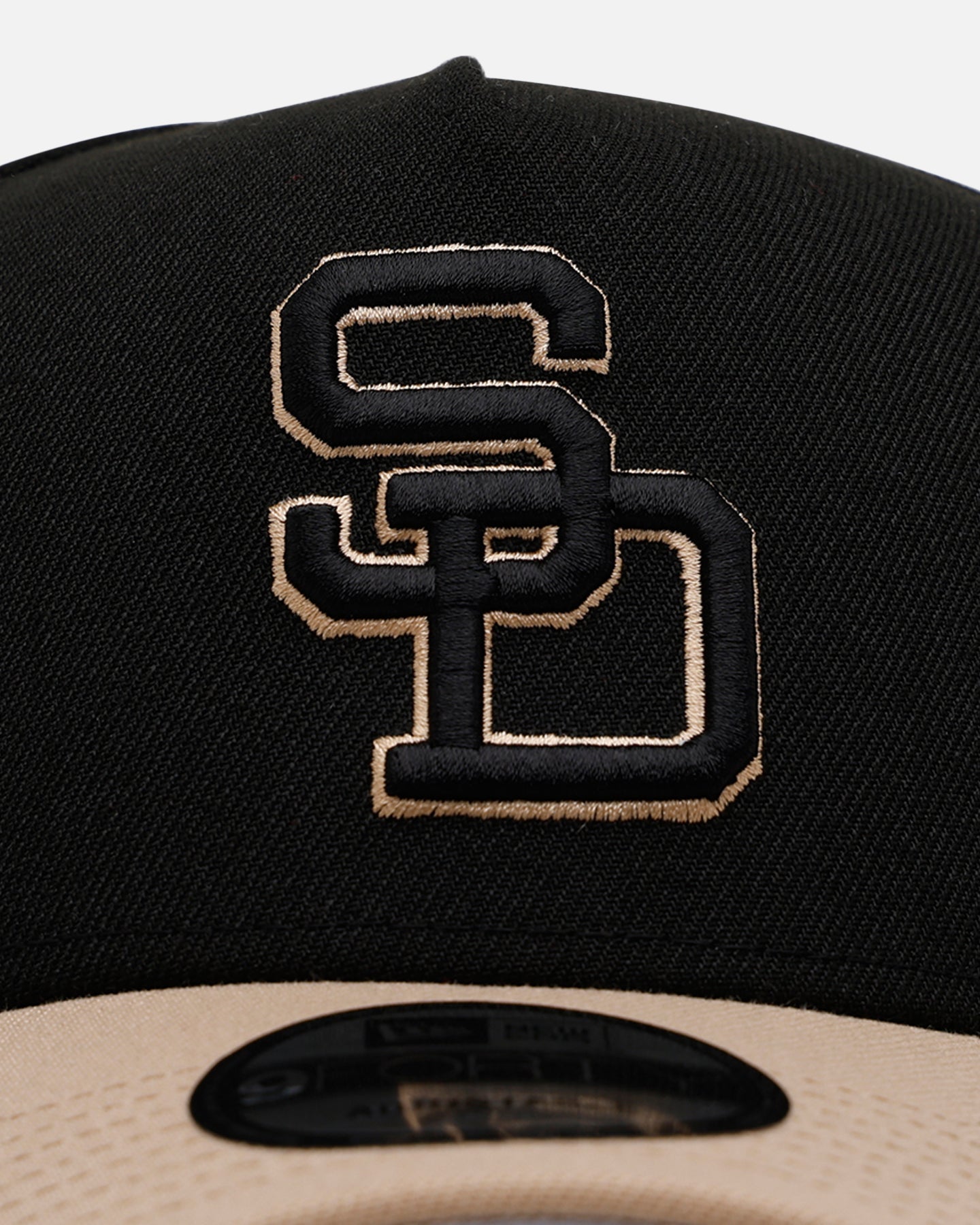 New Era San Diego Padres 'Desert Nights' 9FORTY A-Frame Snapback Black/Camel、mySite、zt4zffjzw