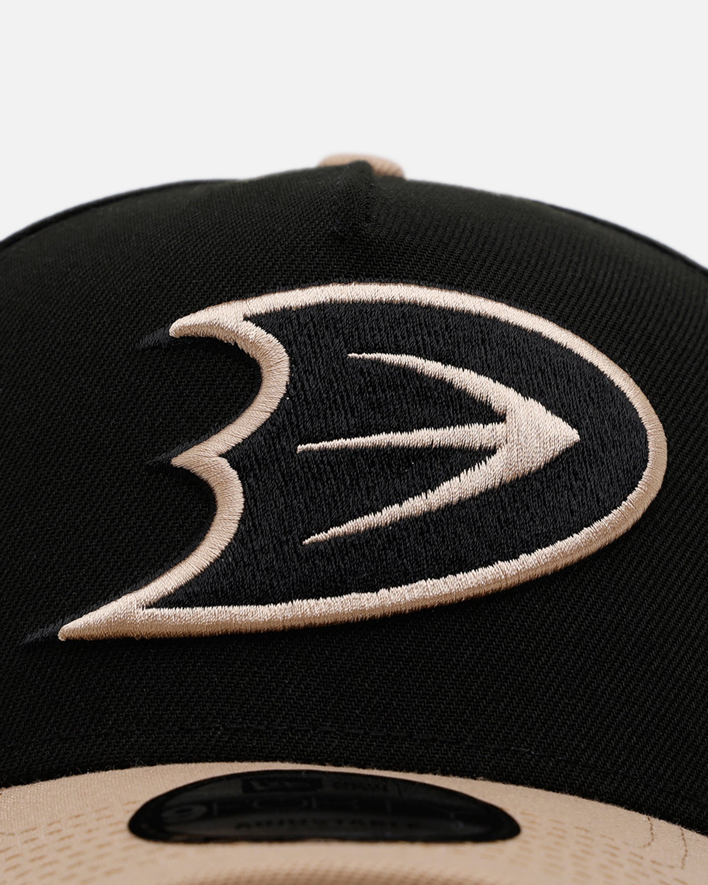 New Era Anaheim Ducks 'Desert Nights' 9FORTY A-Frame Snapback Black/Camel、mySite、zt4zffjzw
