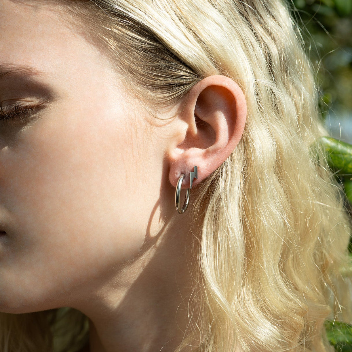 18K Gold PVD Stainless Steel Lightning Bolt Stud Earrings / ERJ0060、mySite、dreamappss