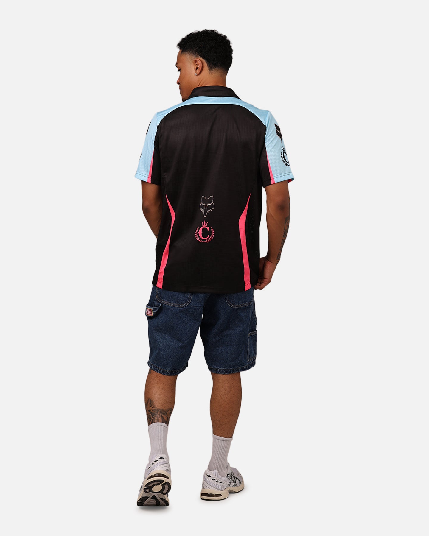 {product_title} - {shop_name}