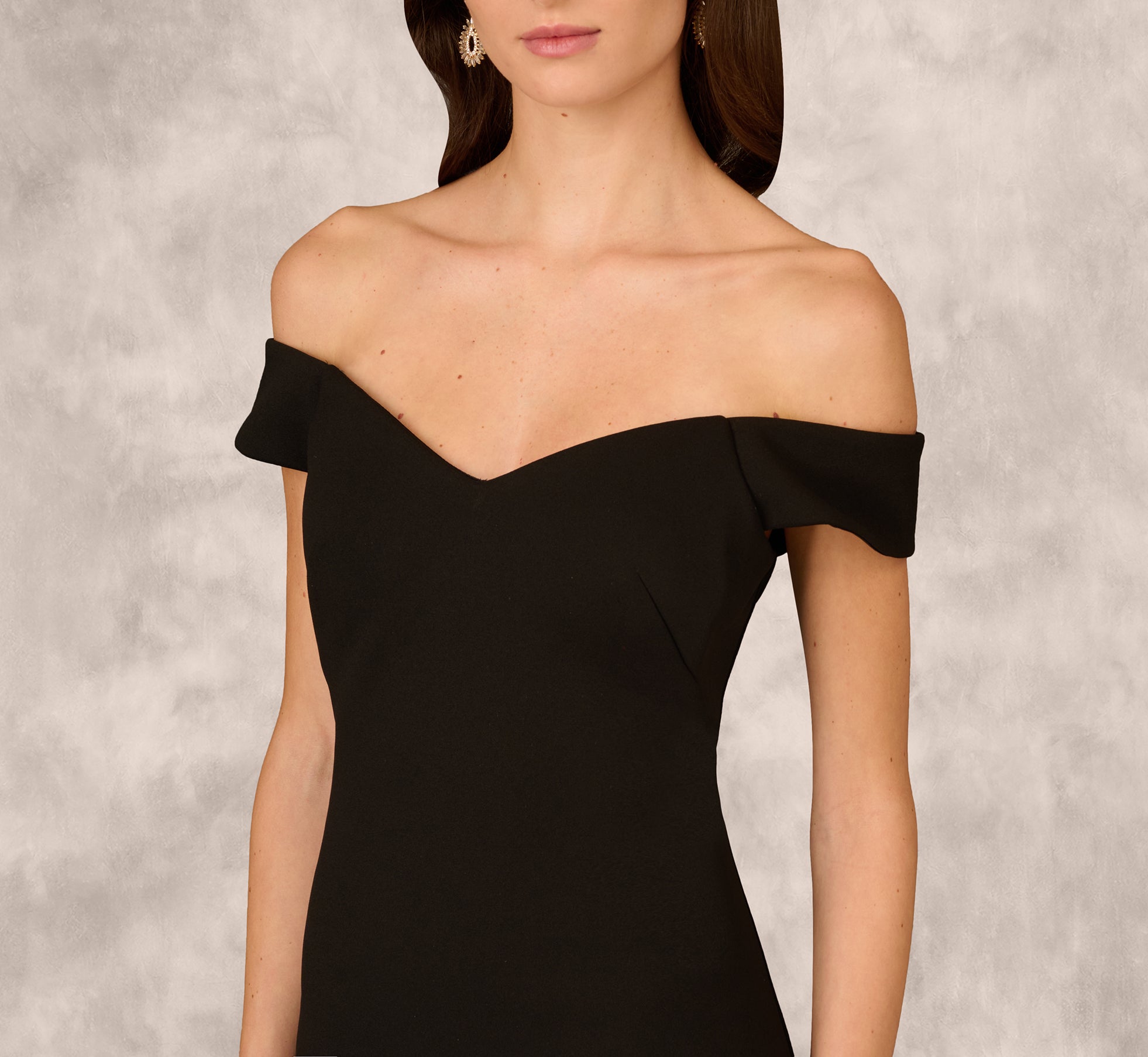 Off Shoulder Organza Flounce Mermaid Gown In Black、mySite、solidvoid