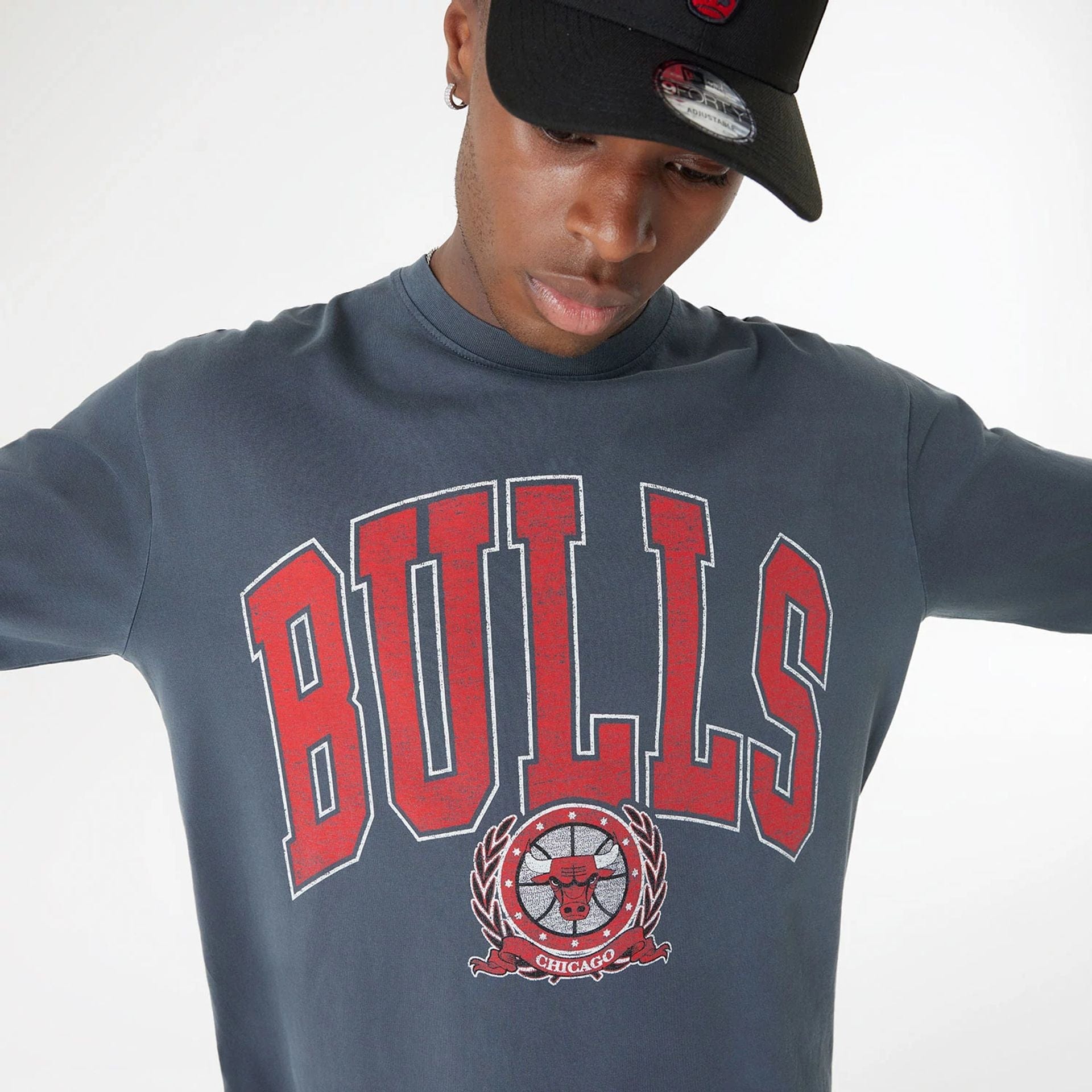 Chicago Bulls Oversized Essential Black Oversized Long Sleeve T-Shirt、mySite、vikingsvslions
