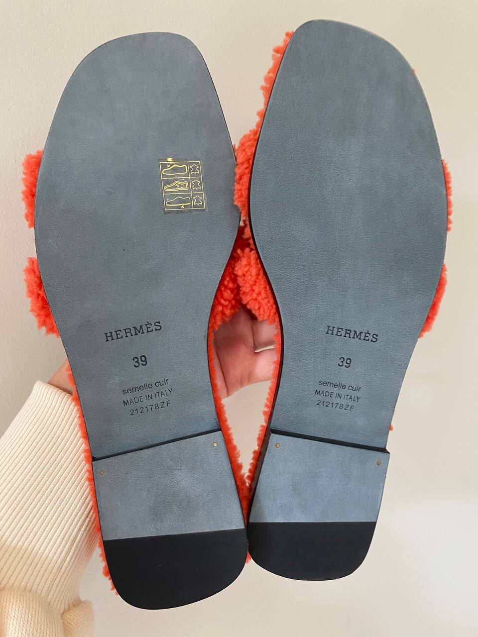 Hermes Teddy orange Oran woolskin sandals、mySite、garminoutage.com