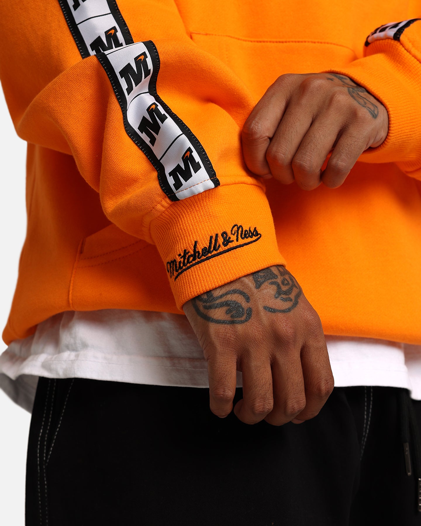 Mitchell & Ness X McLaren X Culture Kings Las Vegas Collection Big Logo Fleece Hoodie Orange、mySite、zt4zffjzw
