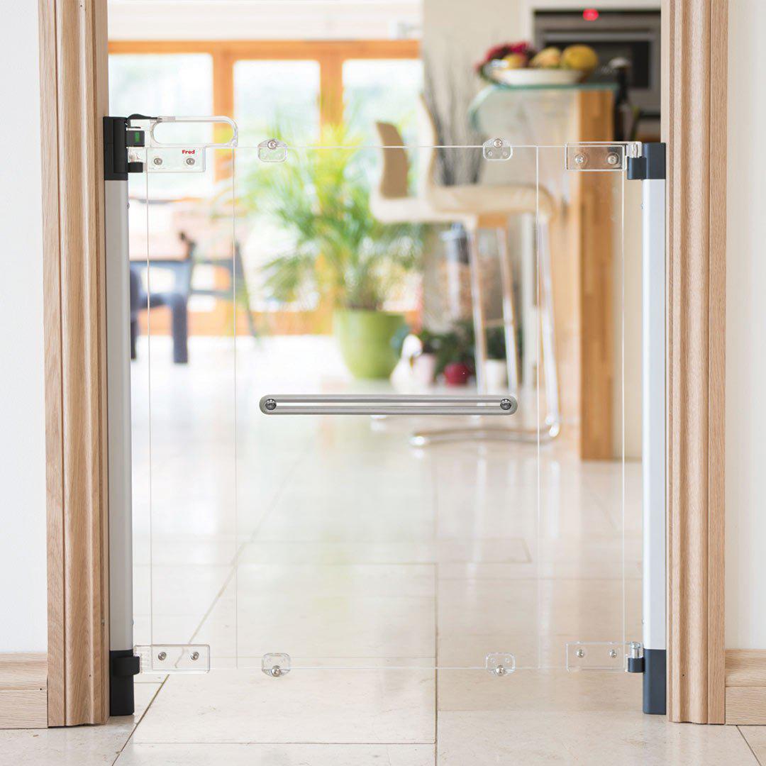  Fred Screw Fit Stairgate - Clear Acrylic Panel/Dark Grey Fittings、mySite、merchandisen