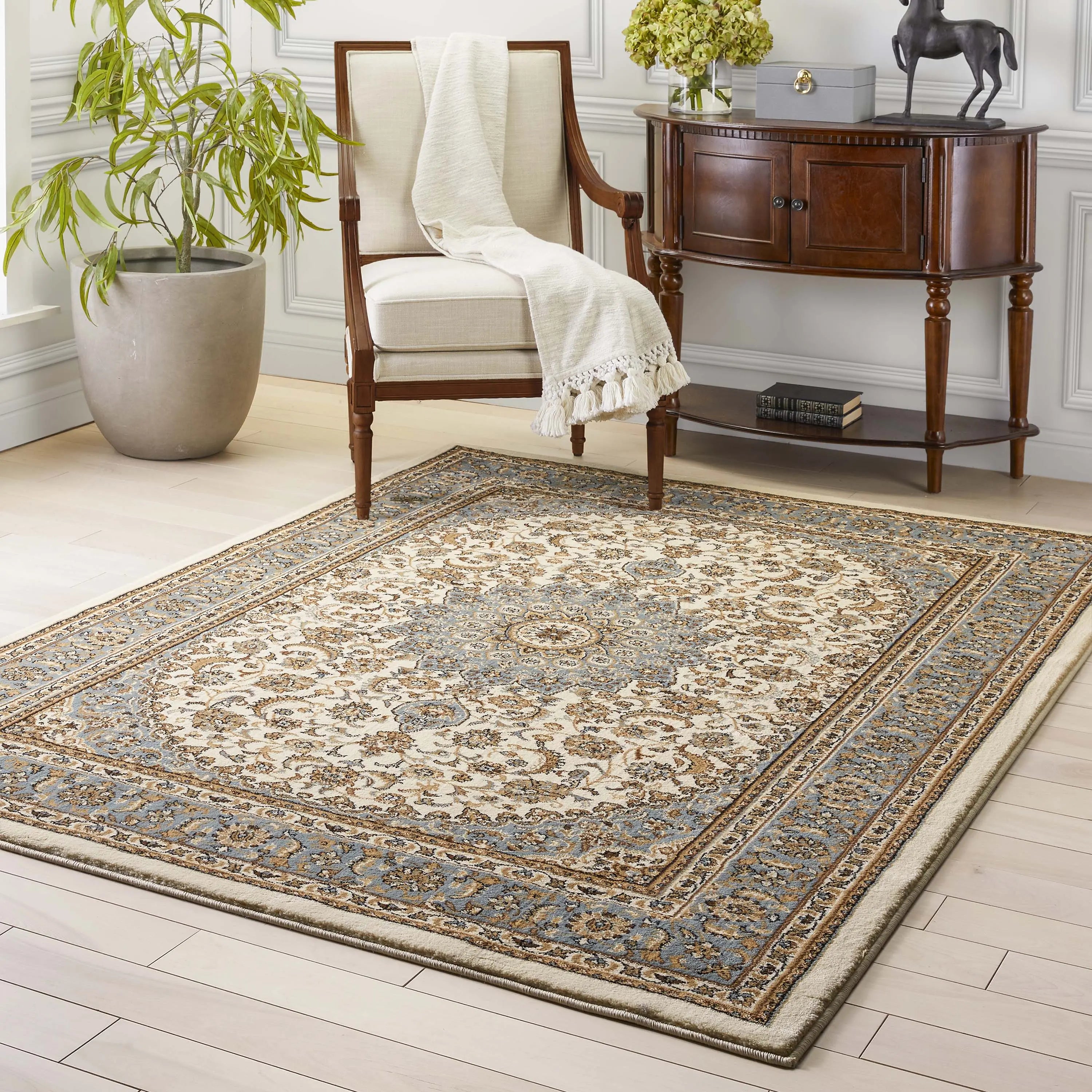 Aviva Ivory Traditional Rug、mySite、gigharbornorthrealestate