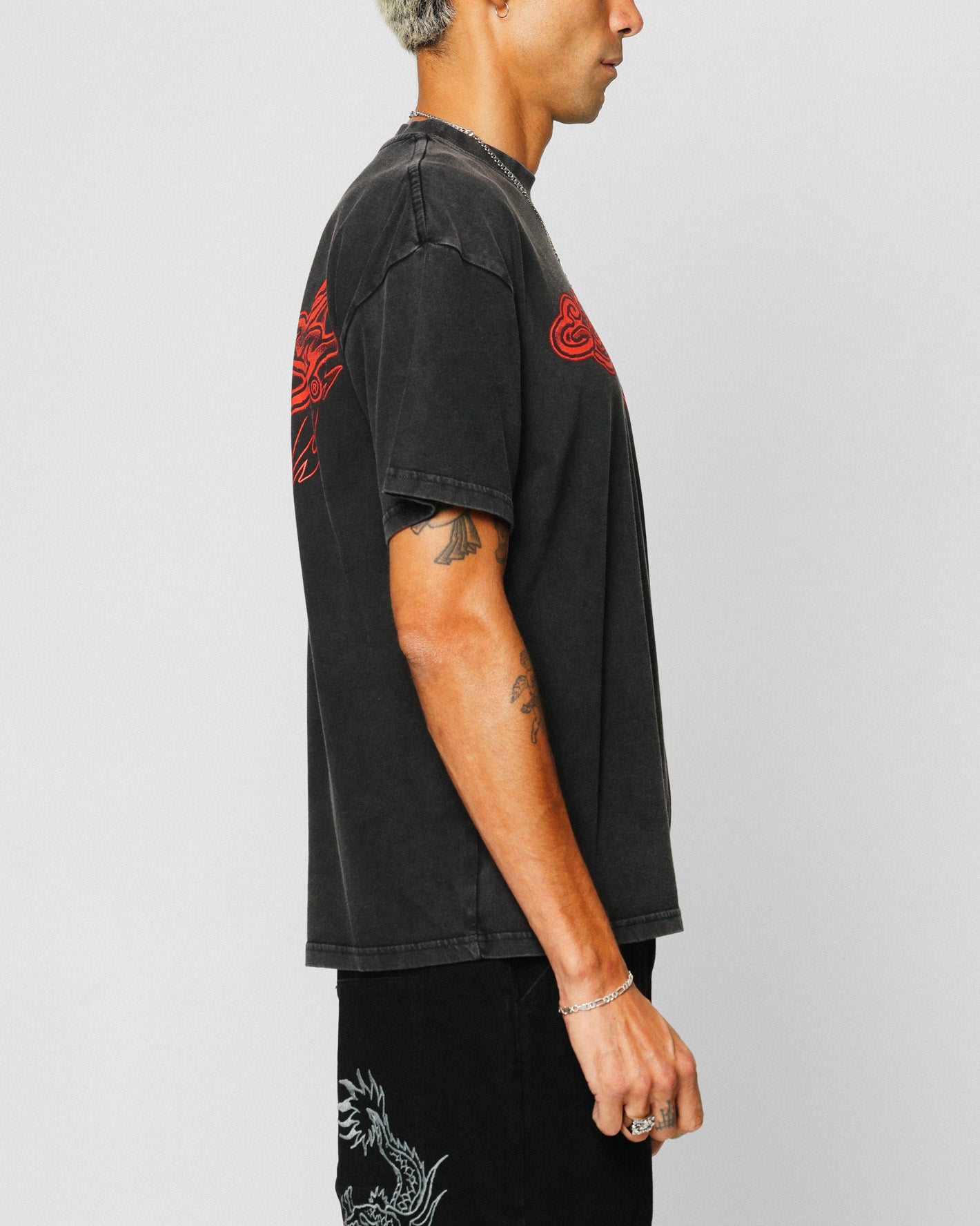 {product_title} - {shop_name}