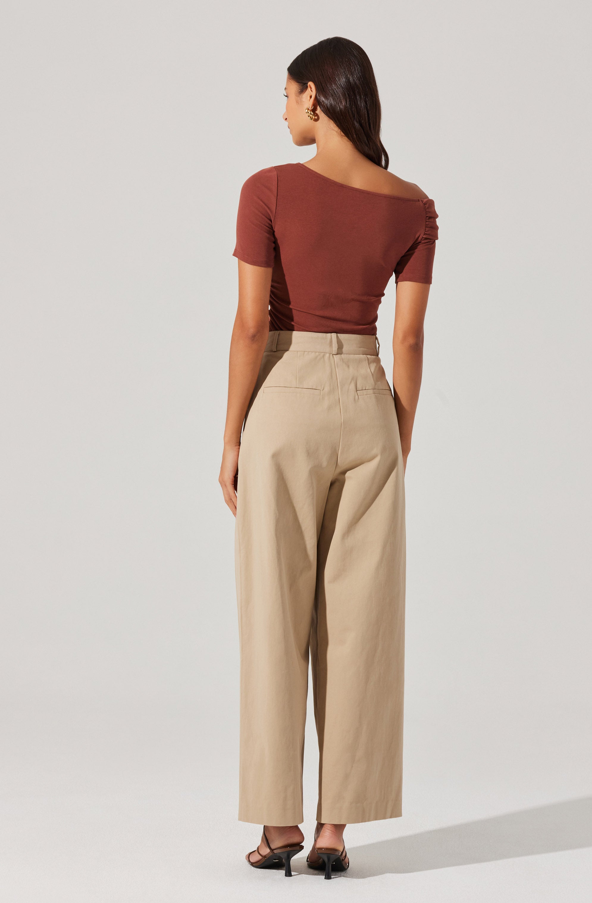 Saylah Off Shoulder Twist Top、mySite、solidvoid