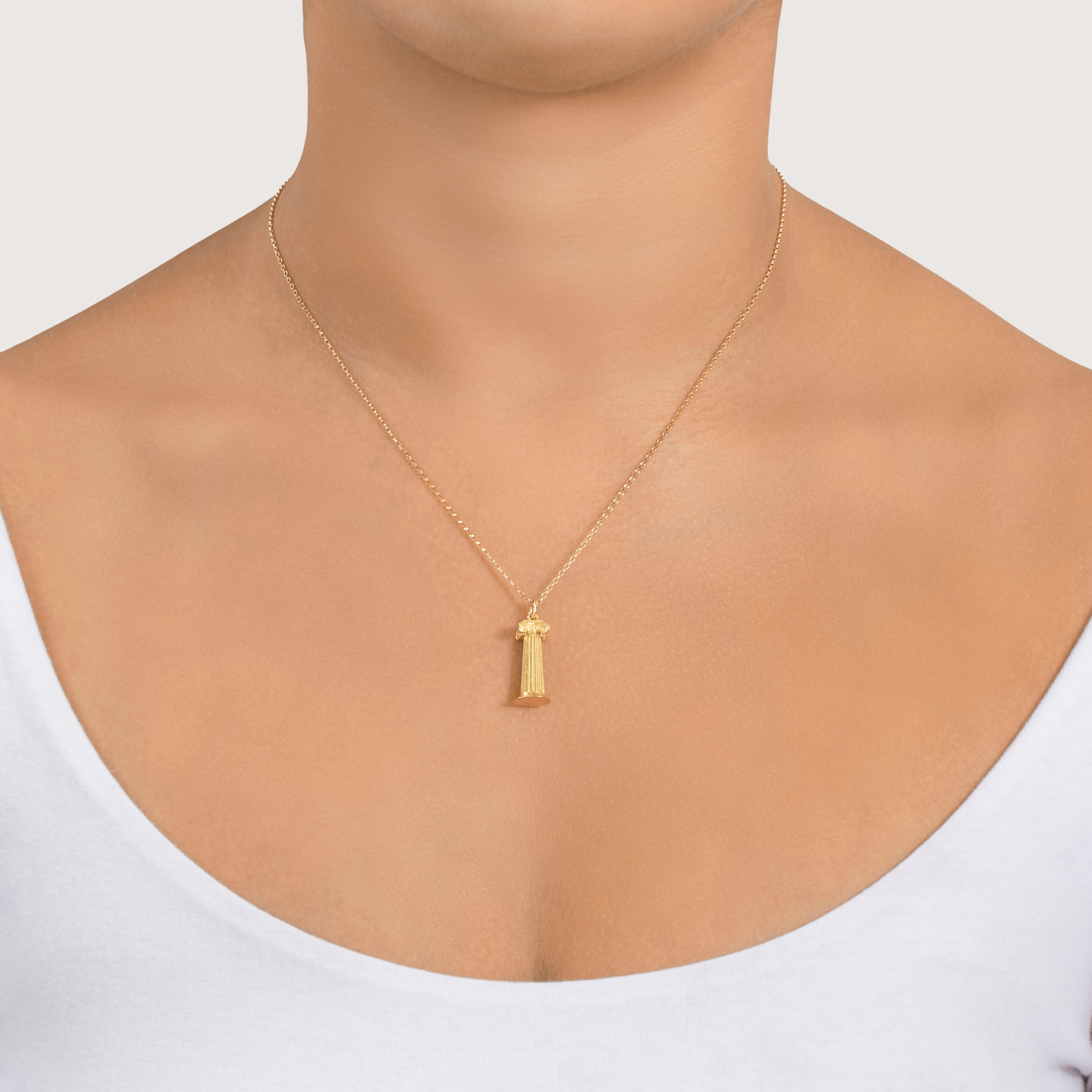 Vintage 18k Yellow Gold Classical Ionic Column Charm / Pendant、mySite、hinf8tx79