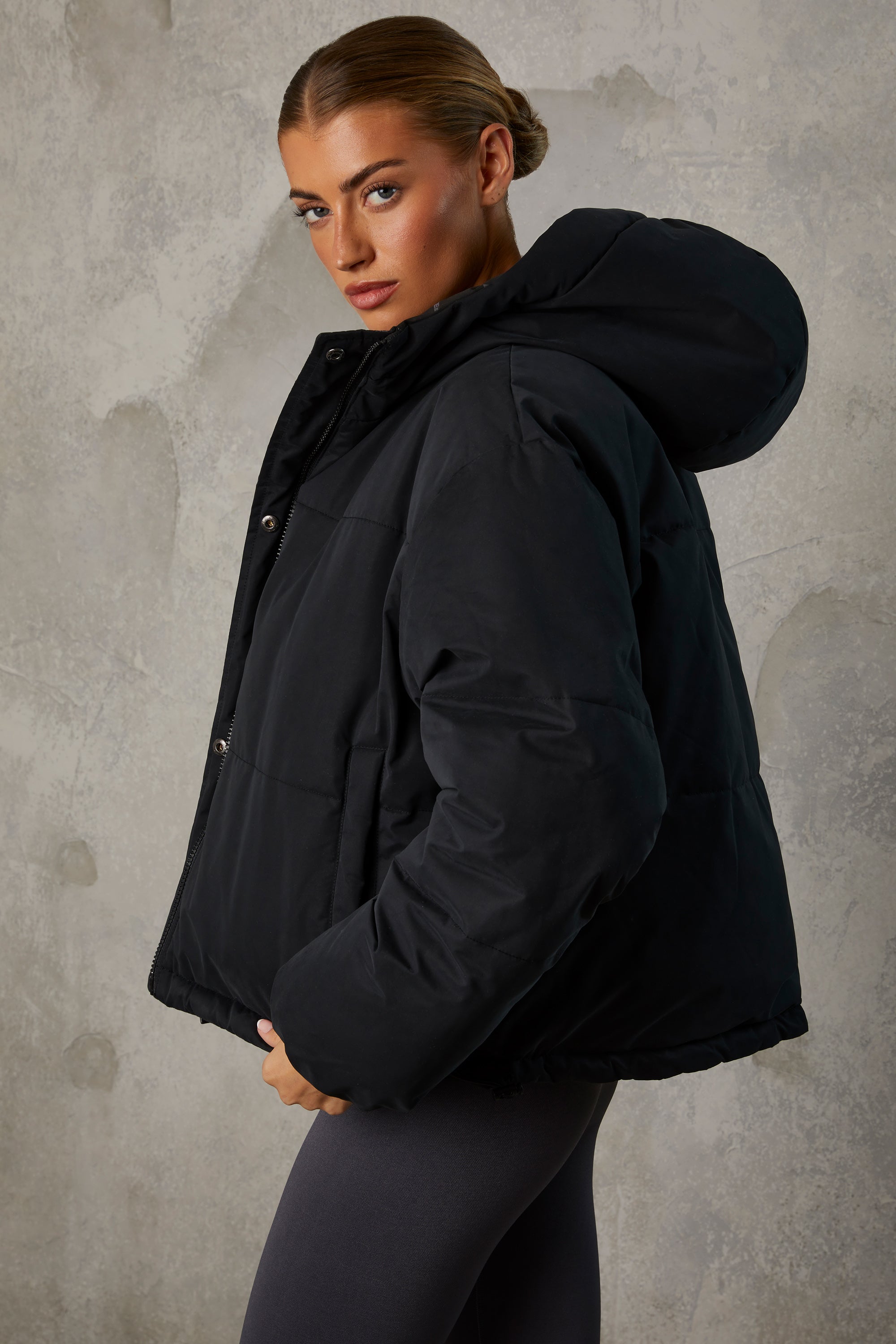 Reversible Hooded Puffer Jacket in Black、mySite、solidvoid