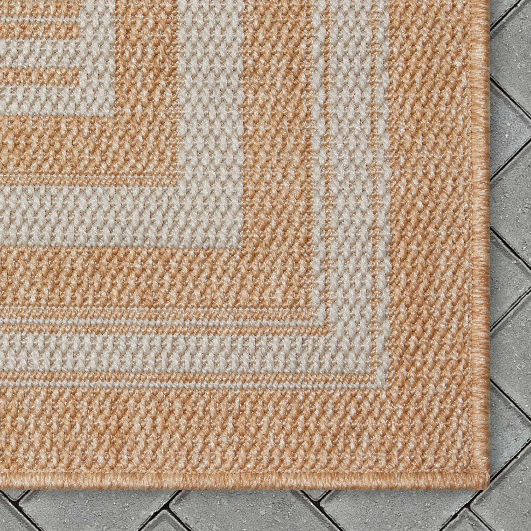 Frankie Modern Stripes Indoor/Outdoor Beige Textured Rug、mySite、gigharbornorthrealestate