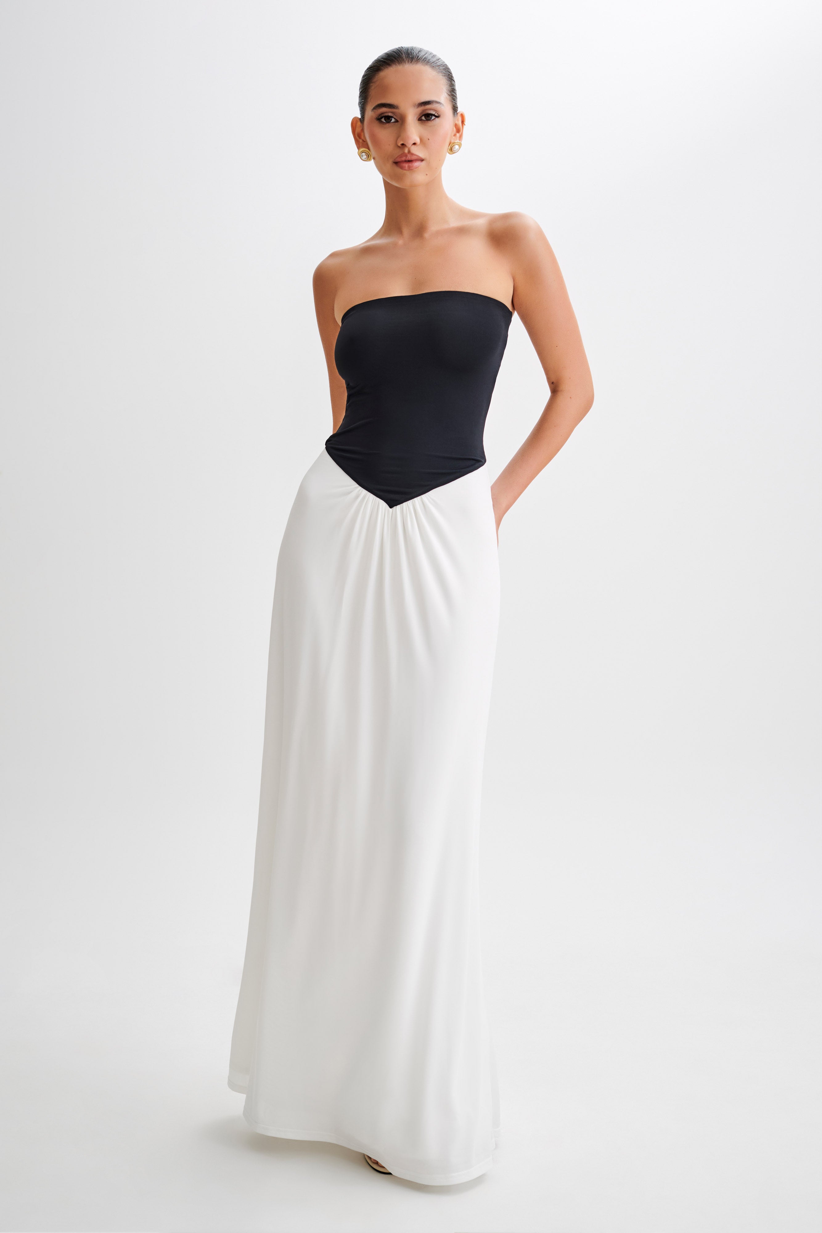 Ruby Strapless Slinky Maxi Dress - Black/White、mySite、solidvoid
